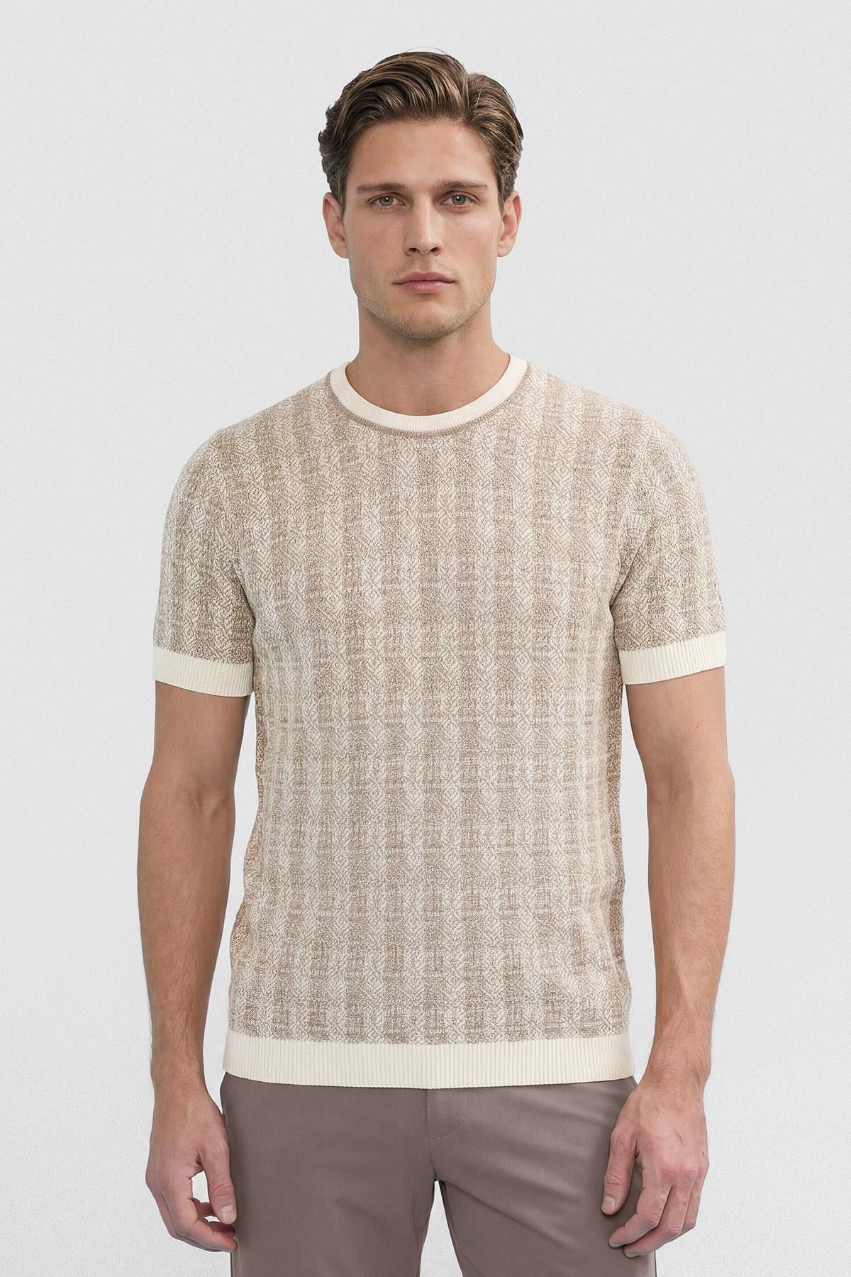 İntersivin Ekru Bisiklet Yaka T-shirt - CY-1917