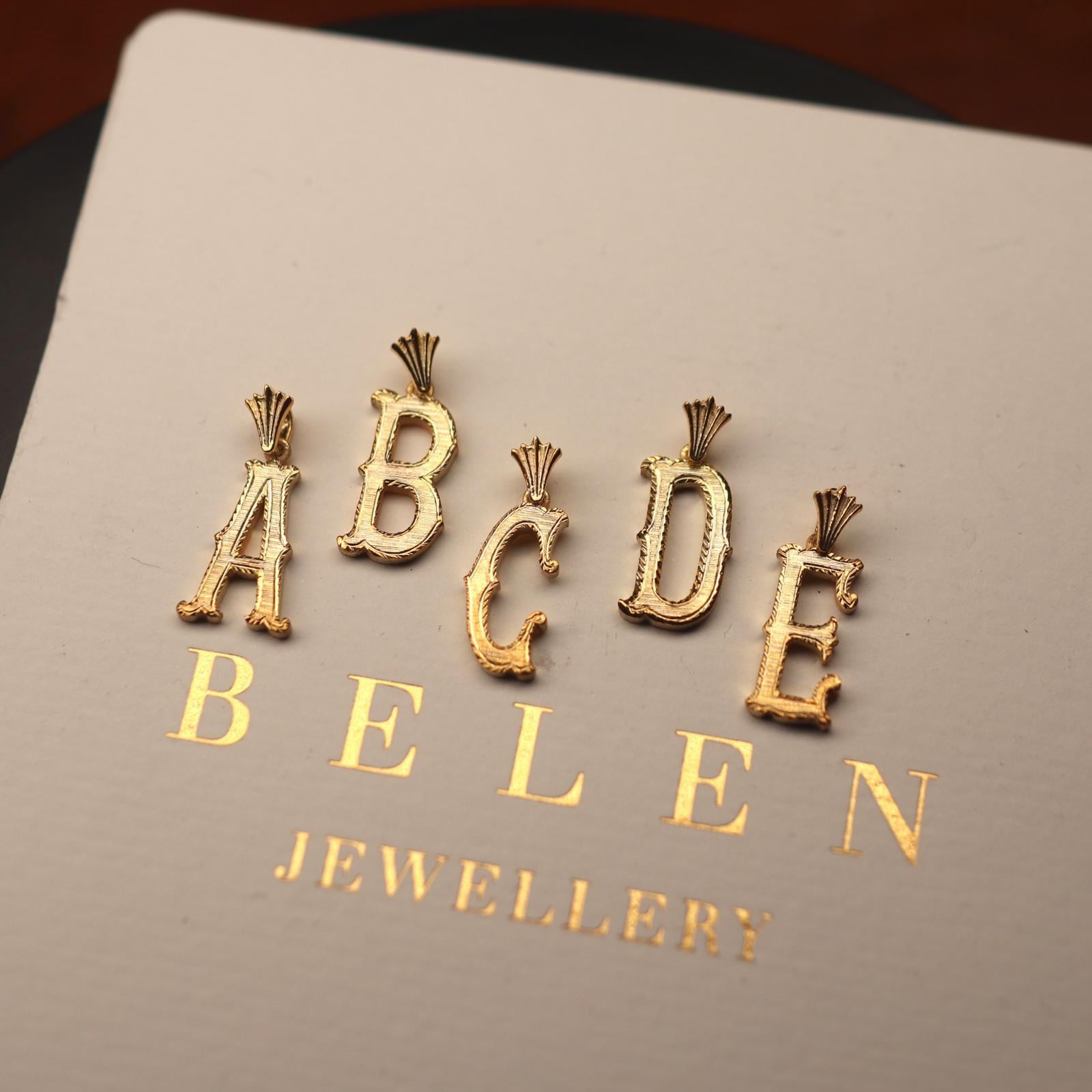 14 Ayar Altın Tek Harf Kolye