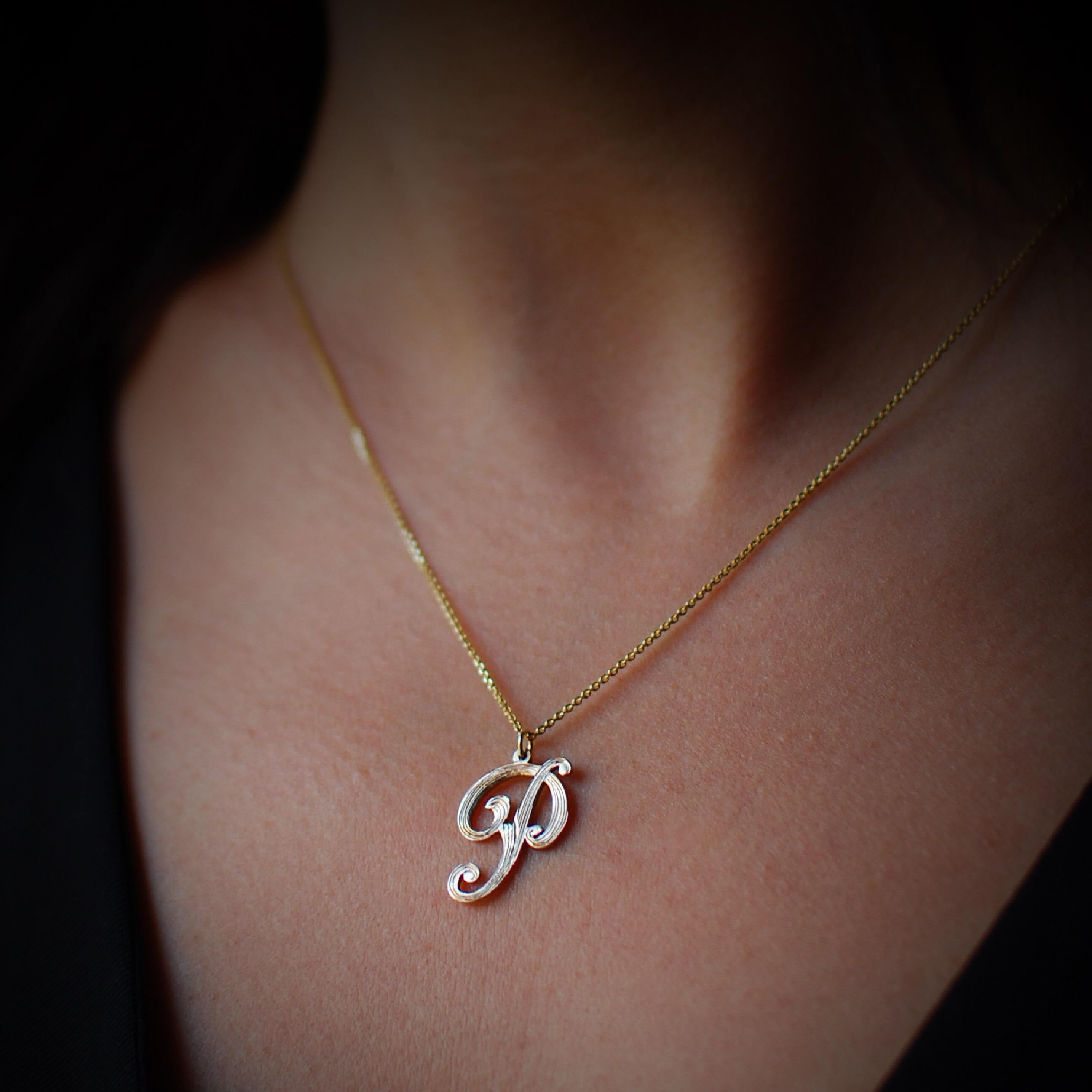 14 Ayar Altın Vela Tek Harf Kolye