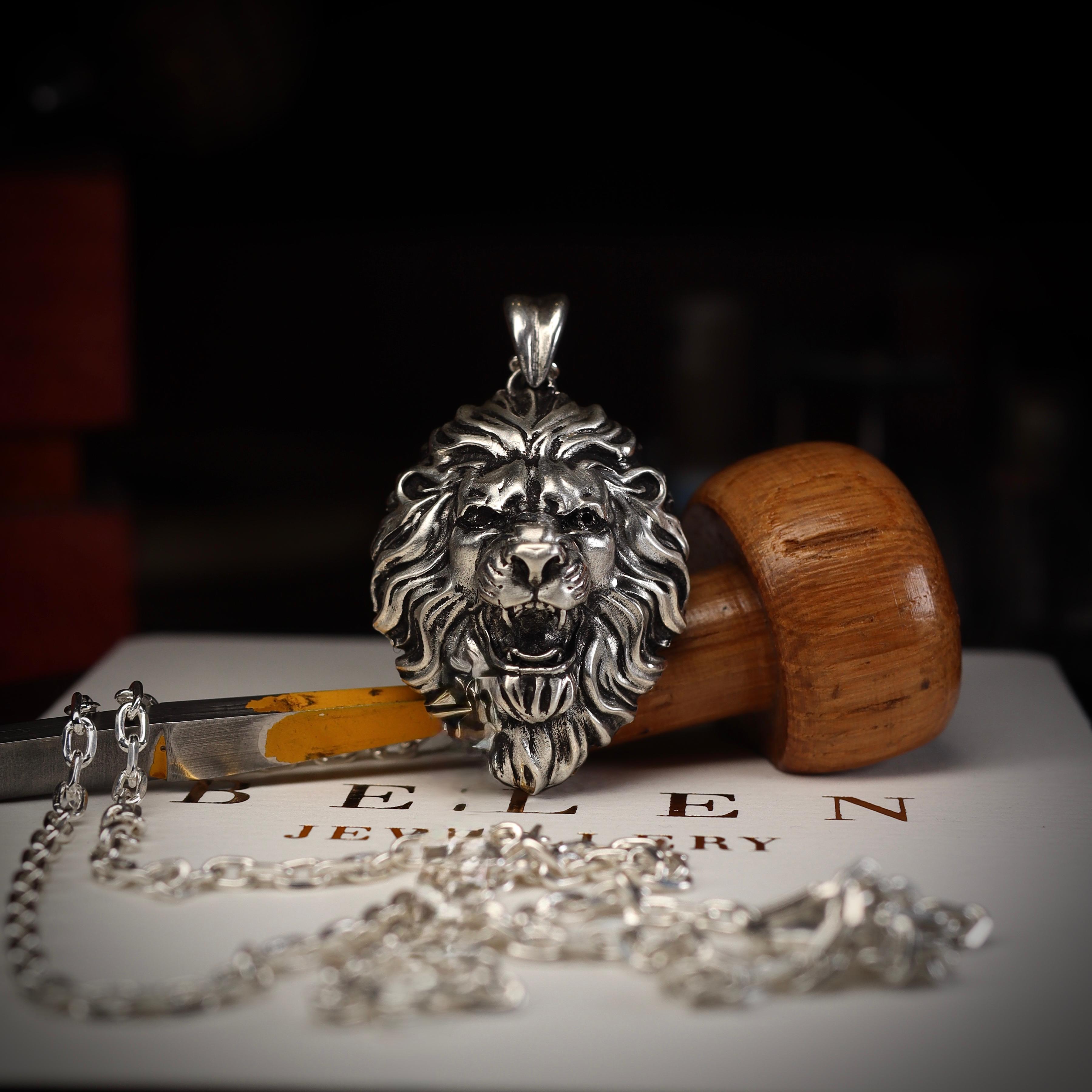 Aslan Figürü Kolye (Gümüş)