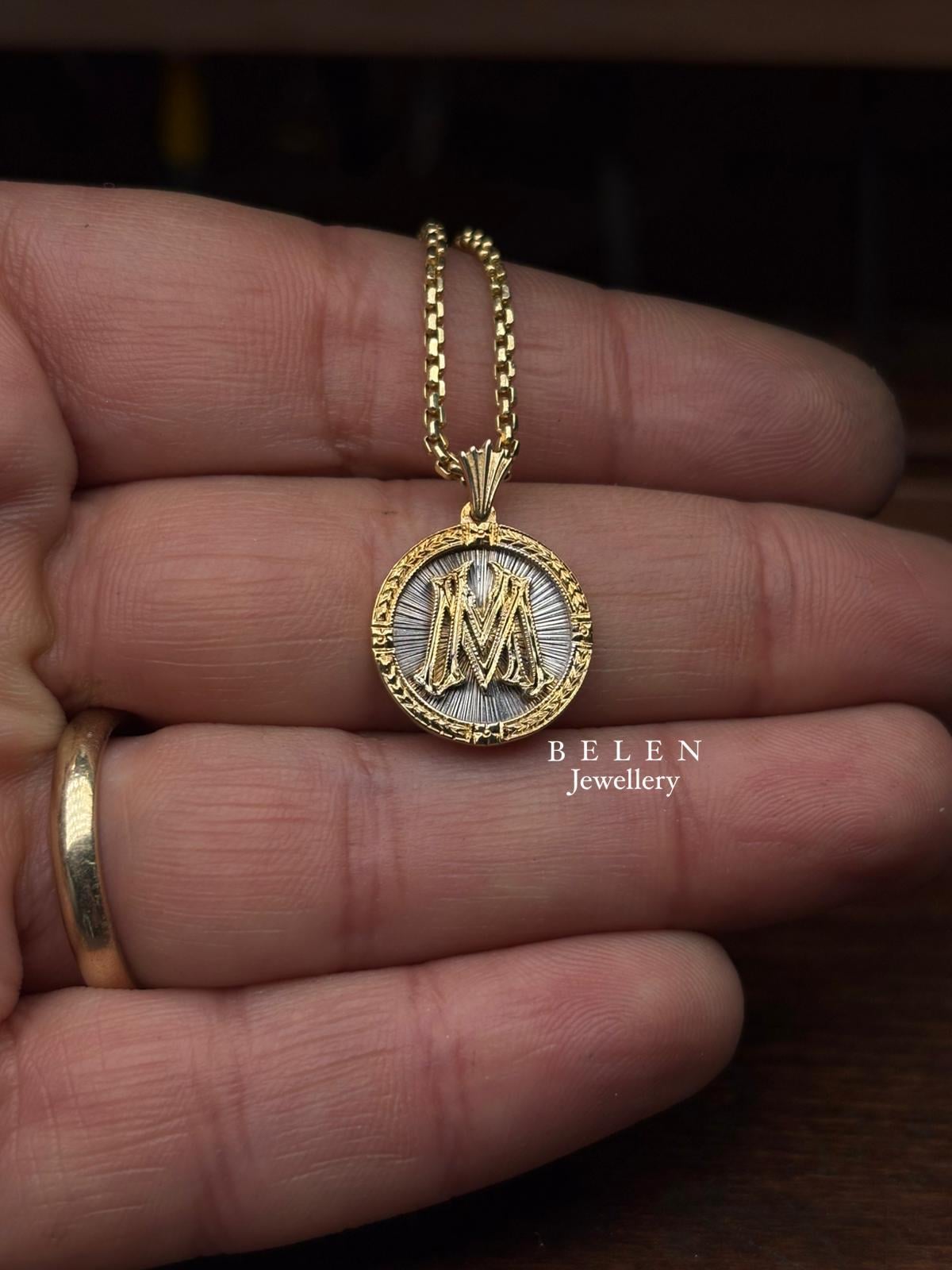 Belen Mini Madalyon Kolye N.4 (14 Ayar Altın)