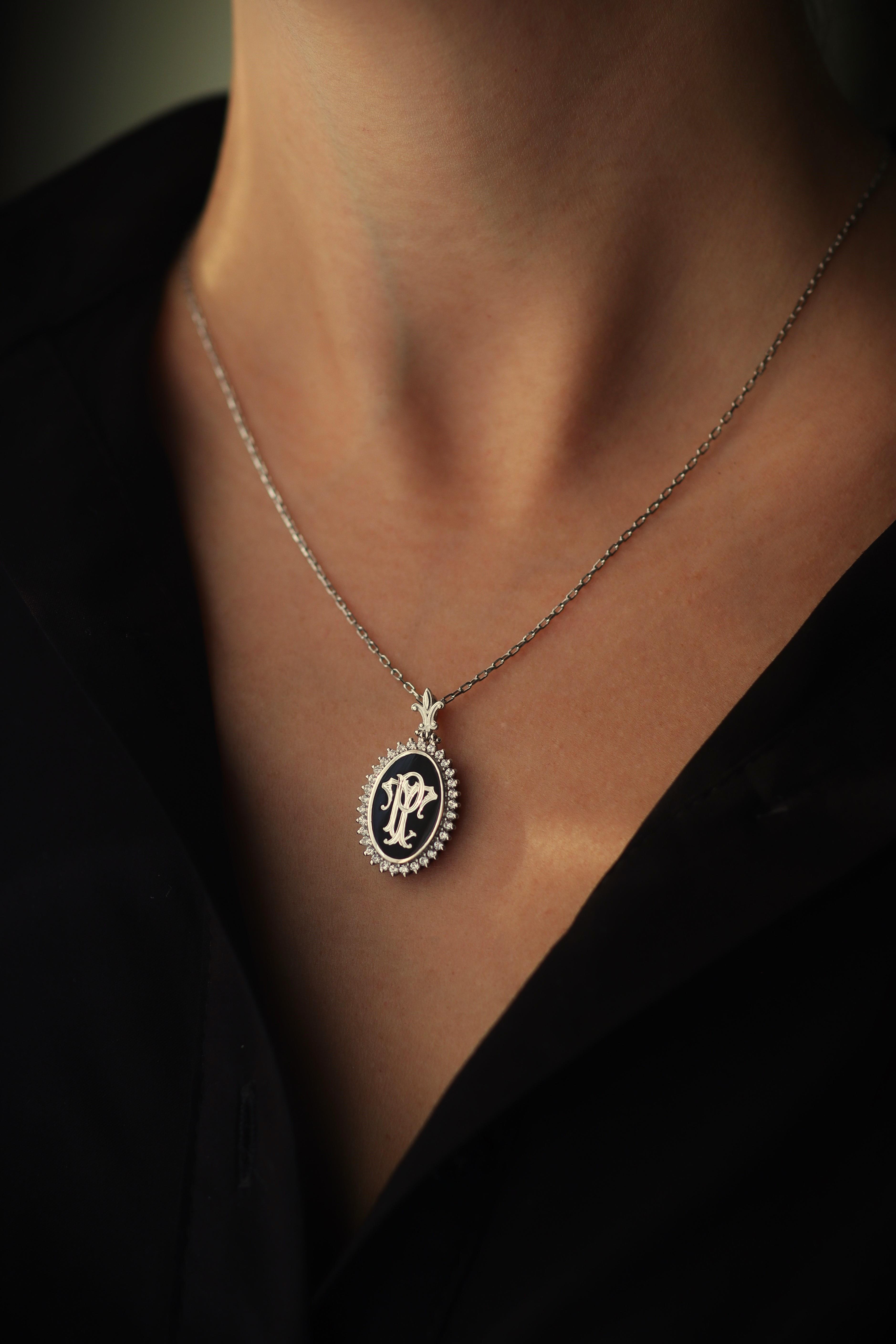 Valeria Gümüş Kolye