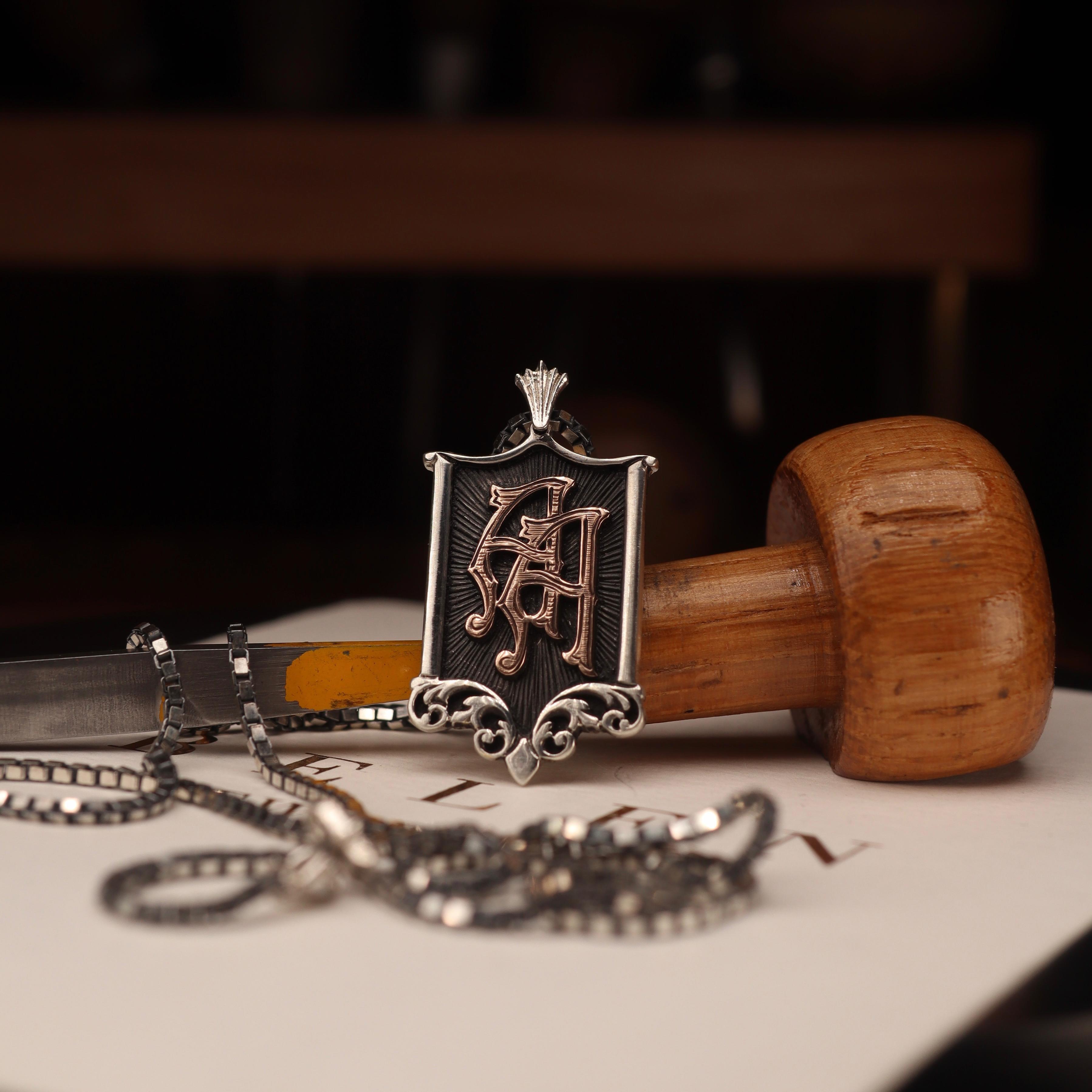 Victorian Madalyon Kolye 