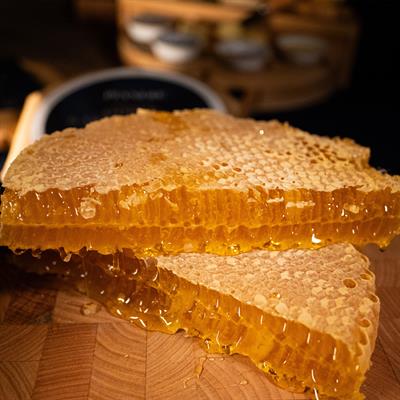 Hakiki Kars Karakovan Petek Balı (Şekersiz)