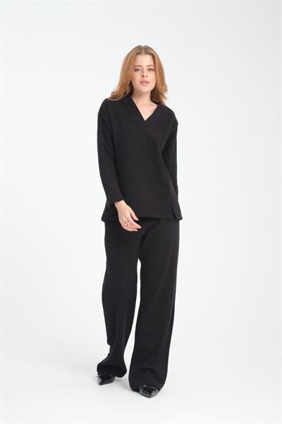 Kadın Alt Üst Takım - V Yaka Sweatshirt ve Pantolon