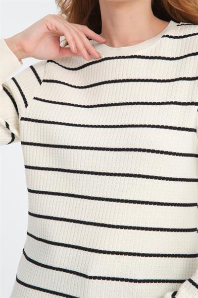 Kadın Çizgili Sweatshirt - Rahat ve Şık Tasarım