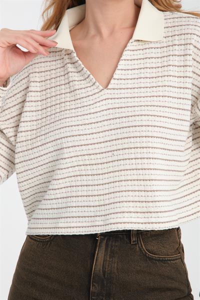 Kadın V Yaka Çizgili  Crop Sweatshirt - Rahat ve Şık Tasarım
