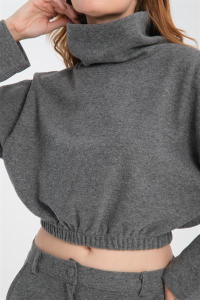 Pamuklu Boğazlı Sweatshirt + Pamuklu Pantolon Takım (2 Parça)