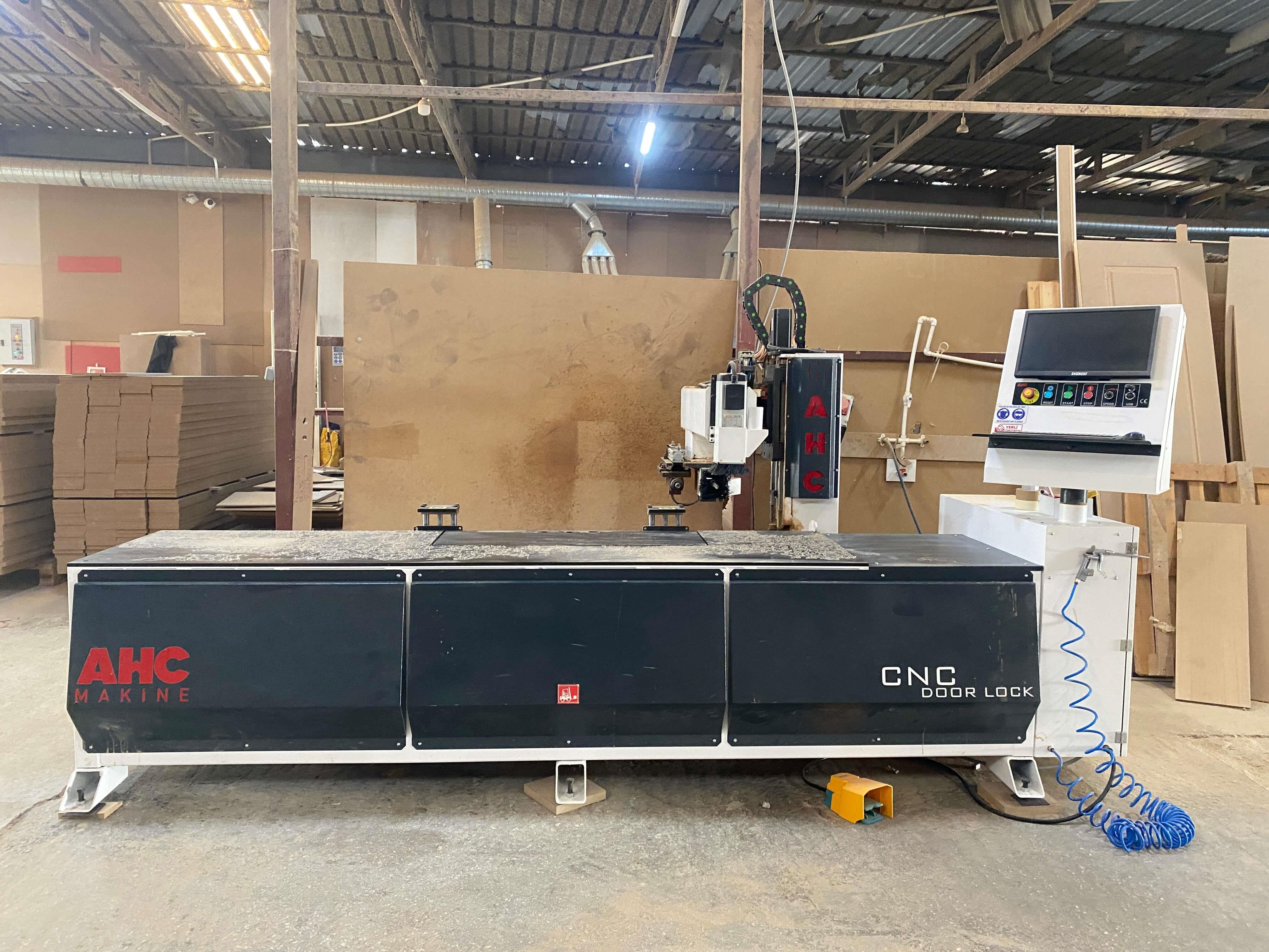 AHC Cnc Door Lock Kapı Cnc Makinesi (2024)