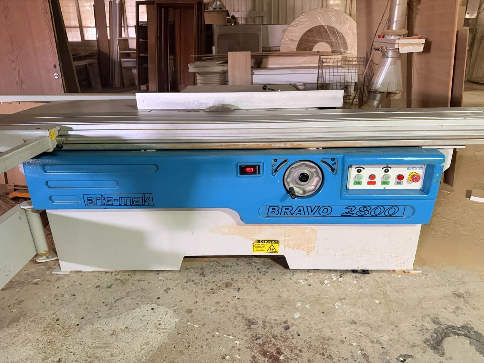 ARTEMAK Bravo 2800 Çizicili Yatar Daire Makinesi (2022)