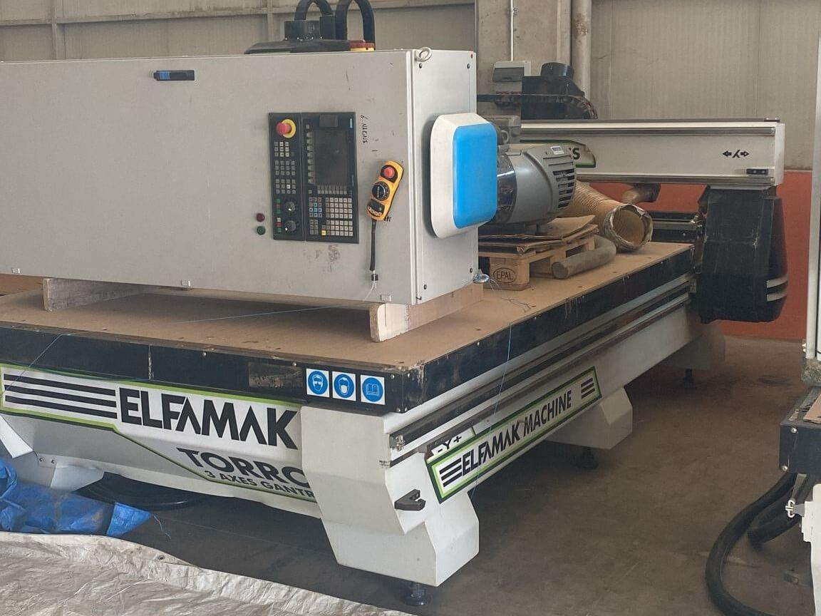 Elfamak Torro 2128 Süpürmeli Düz Tabla Cnc Makinesi (2021)