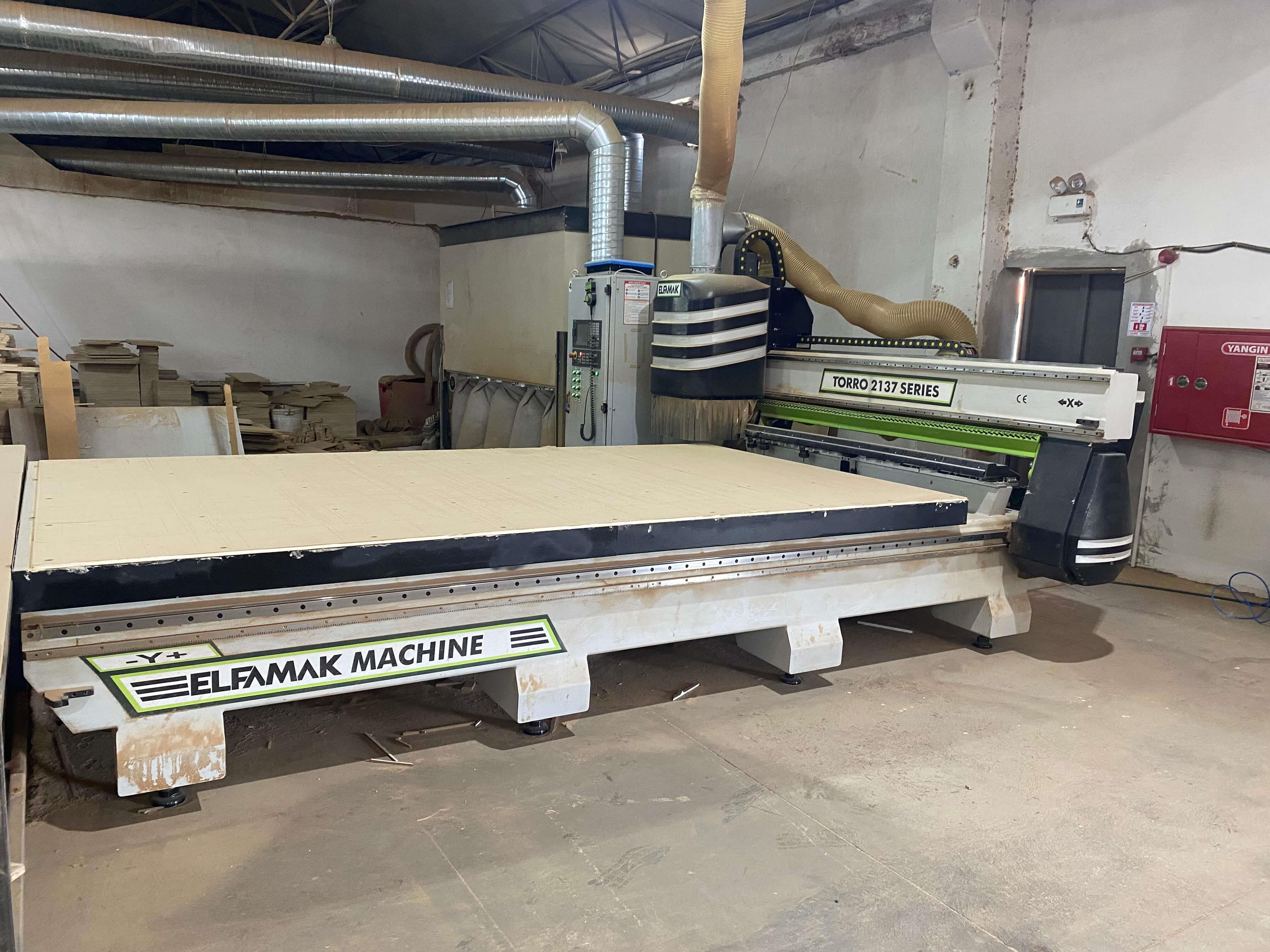 Elfemak Torro 2137 Düz Tabla Cnc Router Süpürmeli Makine (2019)