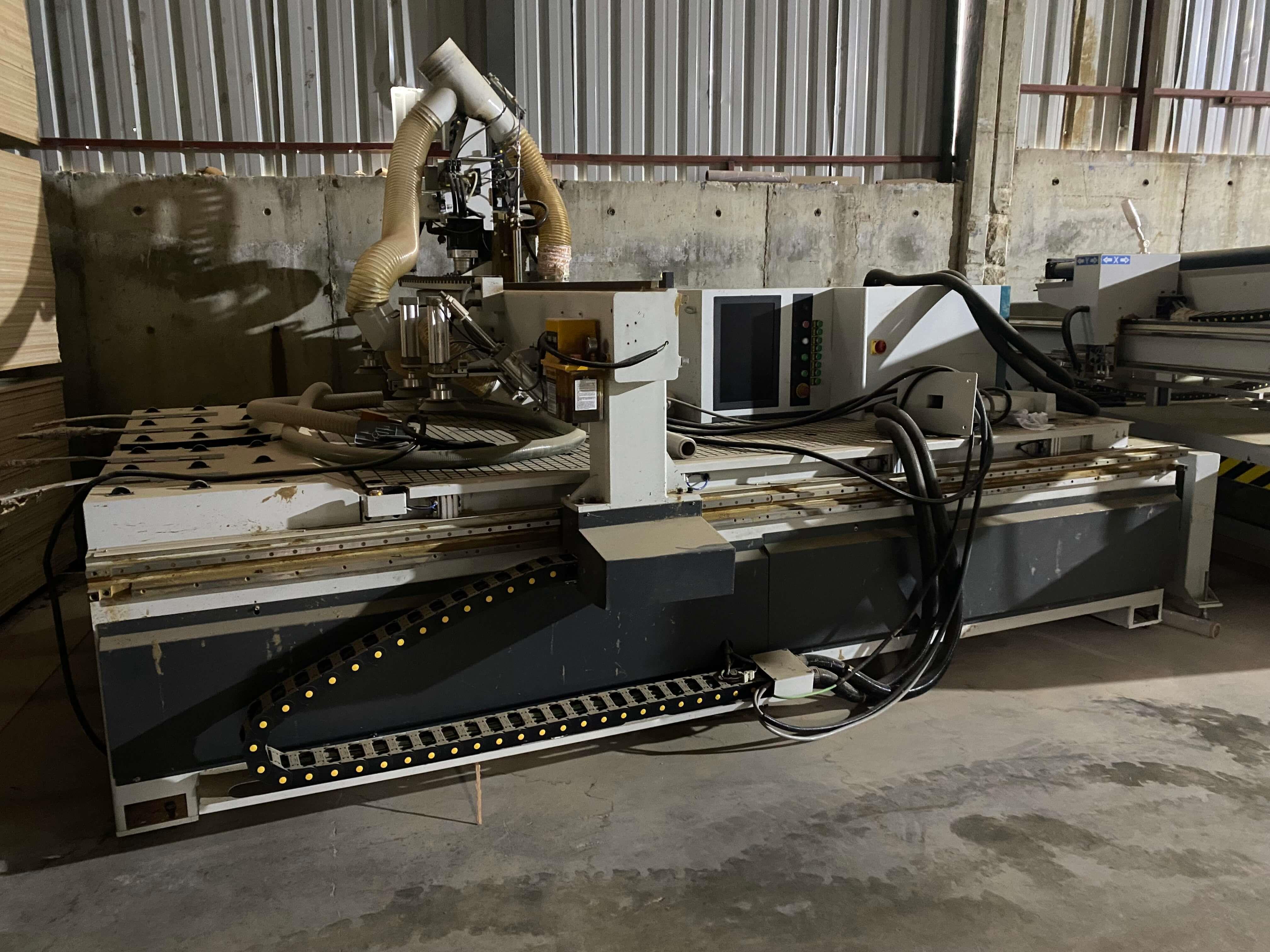 Foshan Shunde Ks-2128 ATC Yükleme Boşaltmalı Cnc Makinesi (2023)