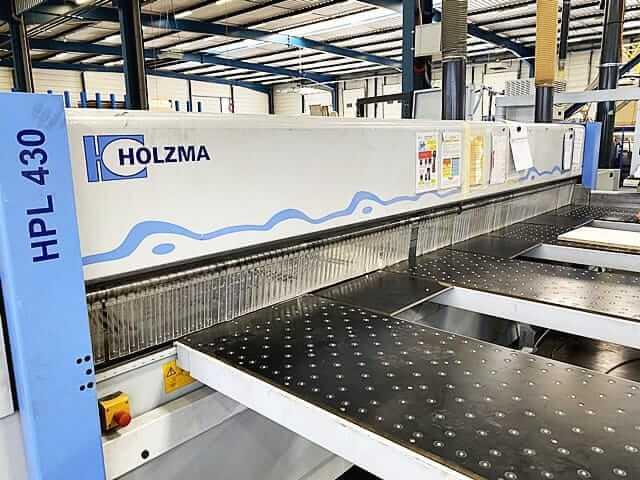Holzma Hpl 430 Asansörlü Panel Ebatlama Makinesi (2010)
