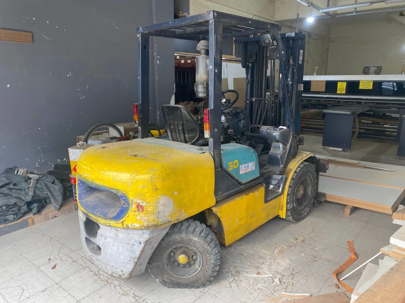 Komatsu FD-30 Tr 12 Forklift 3 Tonluk (2008)