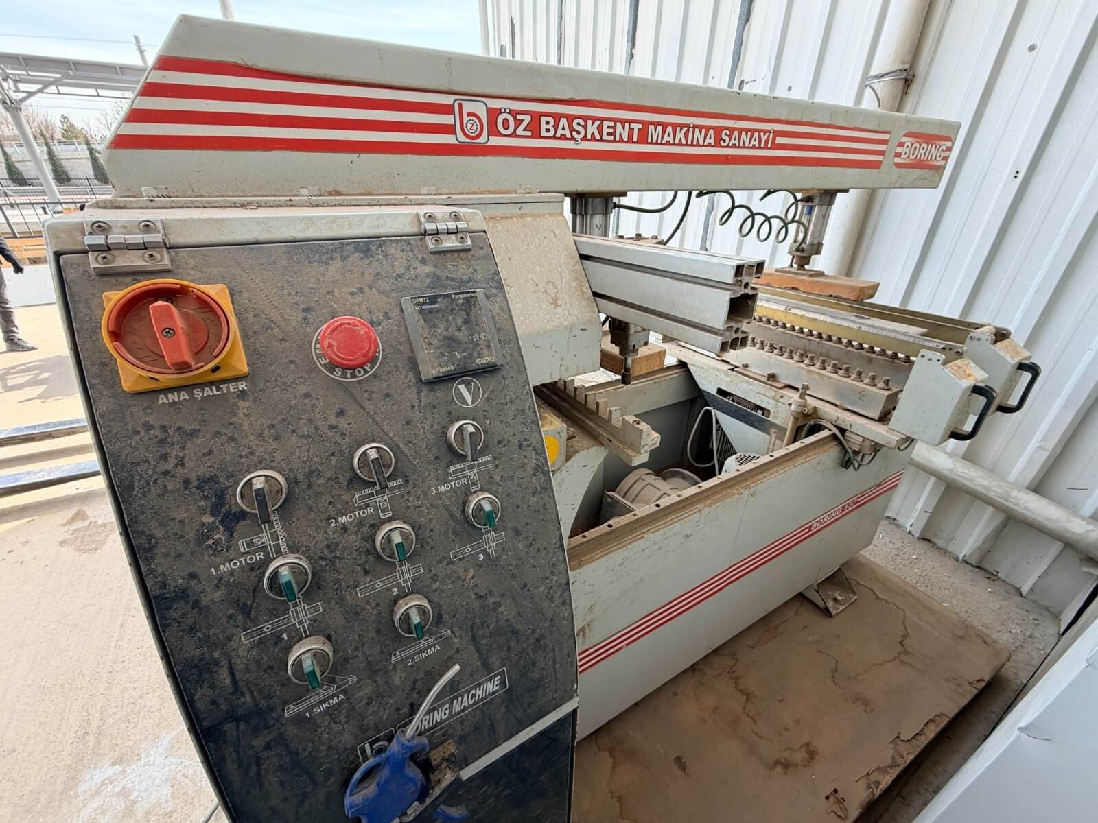 Özbaşkent 2+1 Çoklu Delik Makinesi