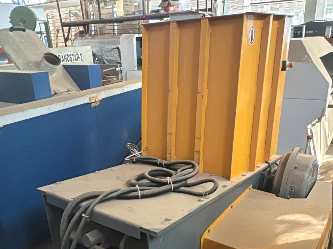 TİMSAN Tms 635 Sunta Mdf Ebatlama Yanı Odun Kırıcı