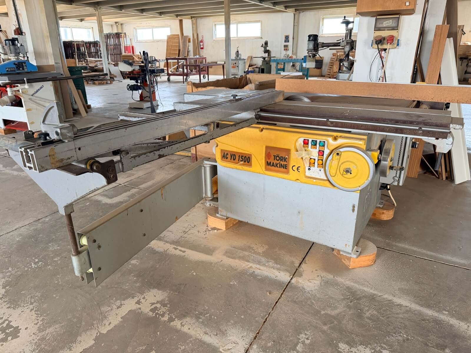 TÖRK AC YD 1500 Çizicili Yatar Daire Makinesi (2006)