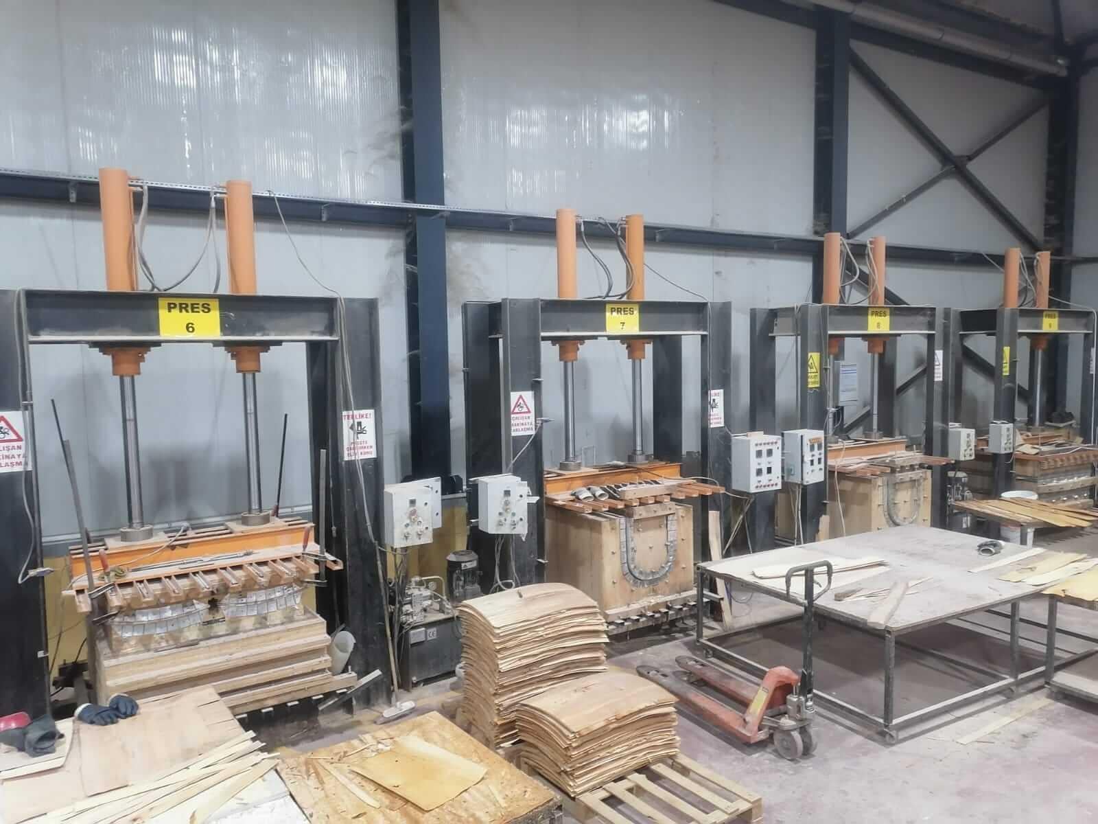 Yüksek Frekans Kalıp Presleri (Etiketsiz)