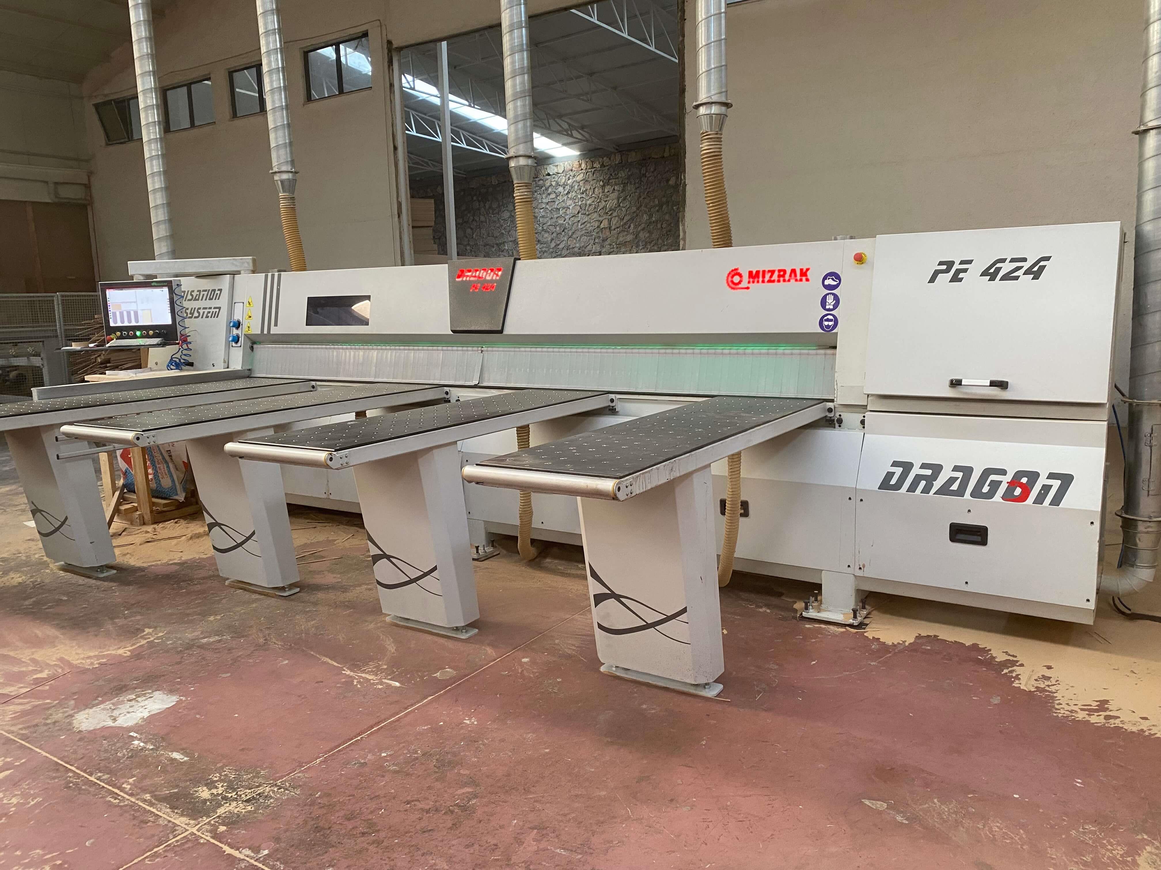 Mızrak Dragon PE - 424 Panel Ebatlama Makinesi (2023)