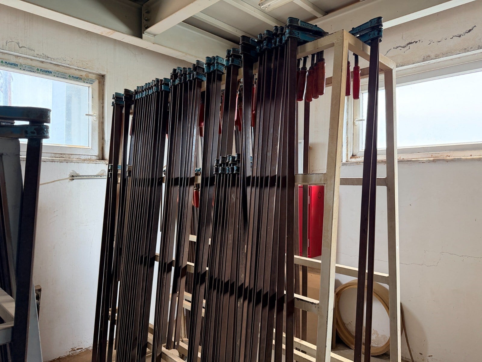 Mobilya İşkenceleri