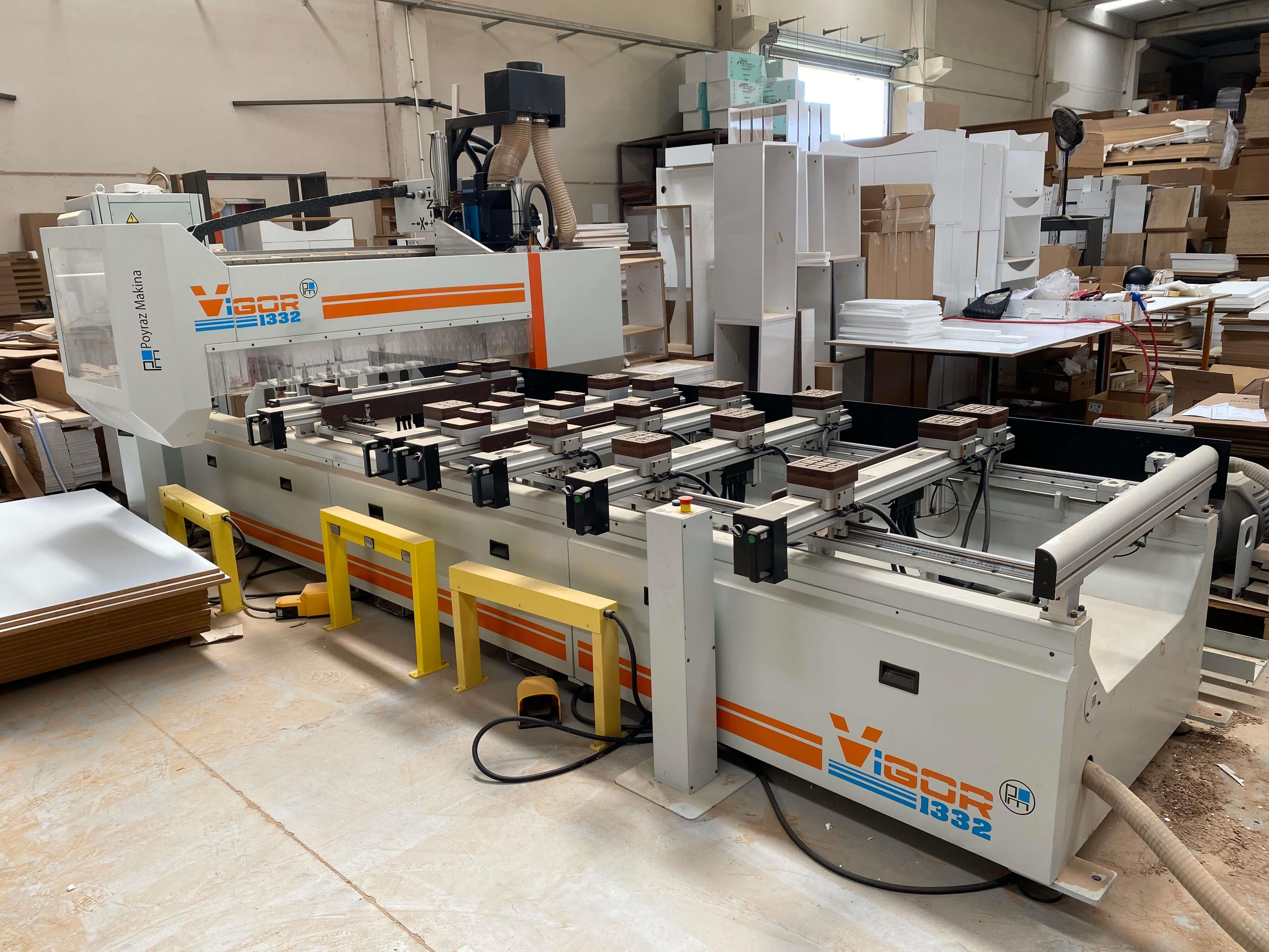 Poyraz Makina Vigor 1332 Kapı Frezeli Cnc Makinesi (2022)