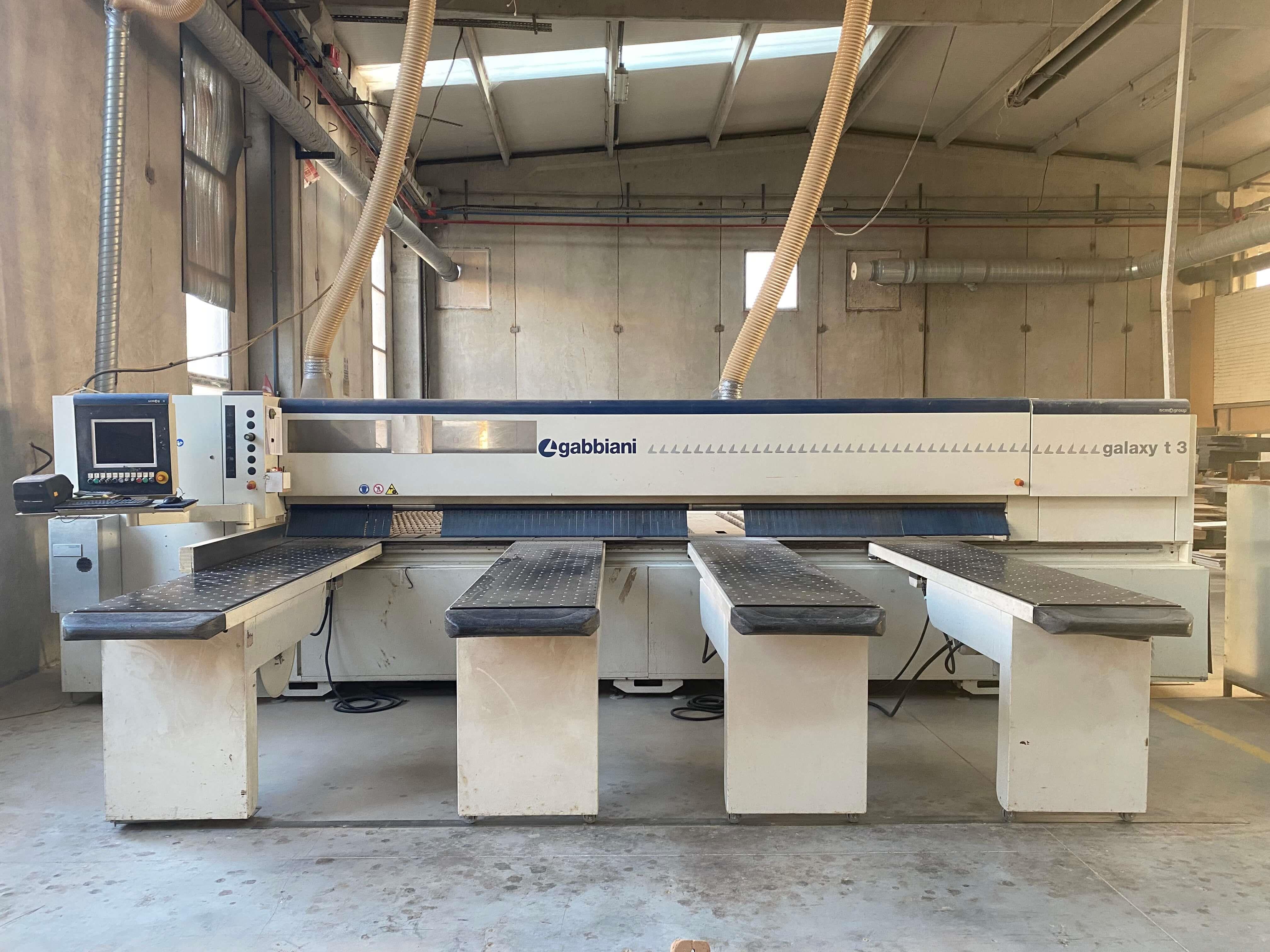 Scm Gabbiani Galaxy T3 130 Asansörlü Arkadan Yandan Yüklemeli Panel Ebatlama Makinesi (2012)