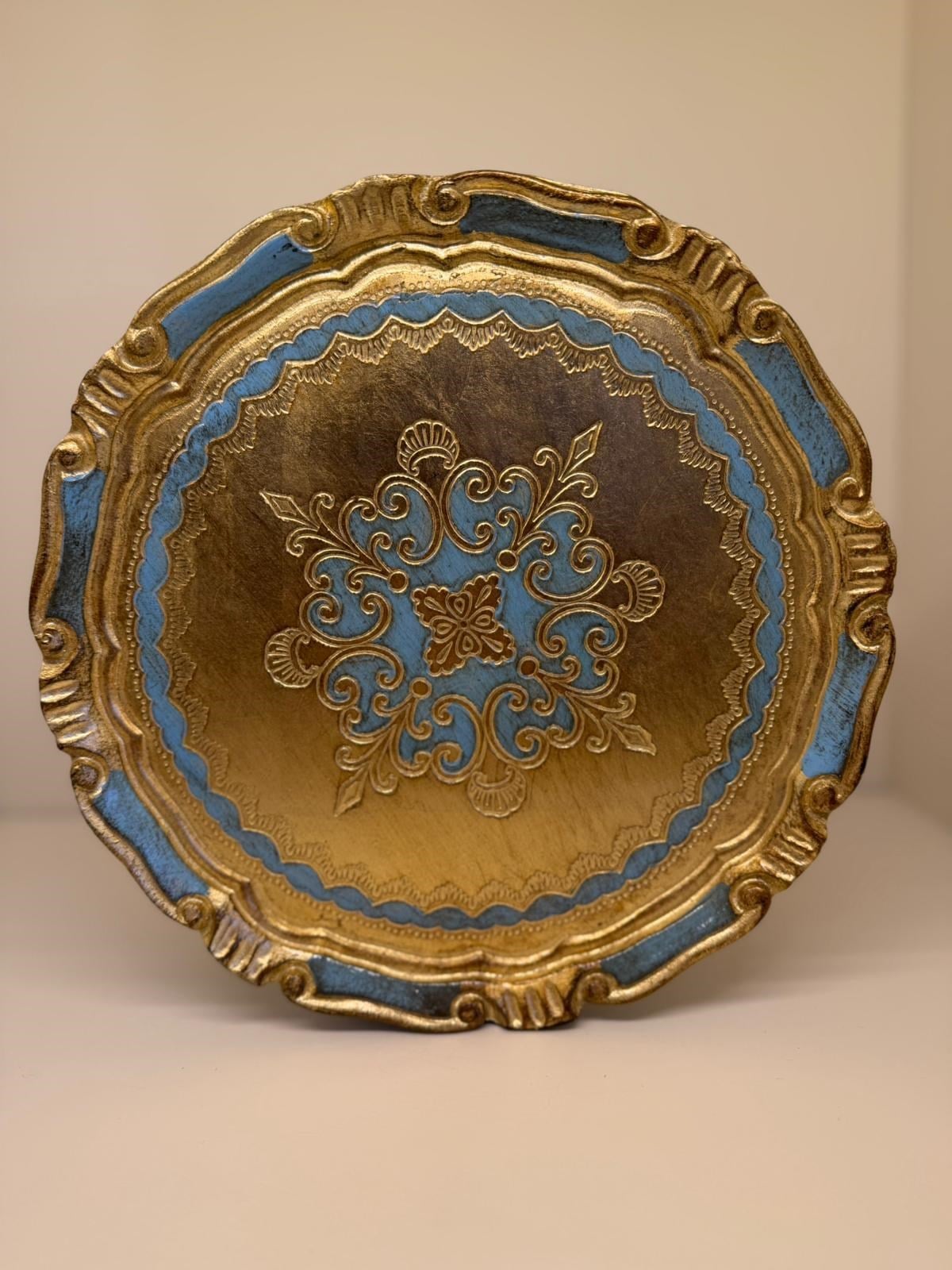 Pescarissi Art Deco İthal Gül Ağacı Yuvarlak Tek Kişilik 1 Numara