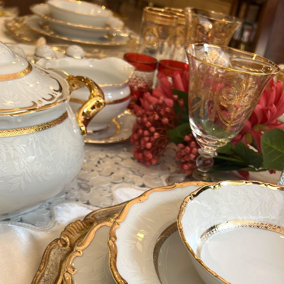 Thun Beyaz Gold Detaylı Yemek Takımı