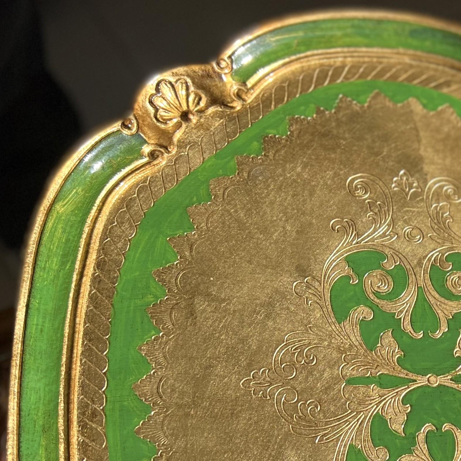 Pescarissi Art Deco Gold Detaylı Renkli Gül Ağacı İthal Tepsi 8-12 Kişilik