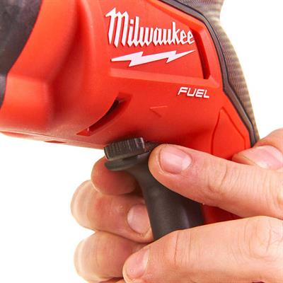 Milwaukee M18 FSG-202X Çift Akülü Alçıpan Vidalama T4933459201