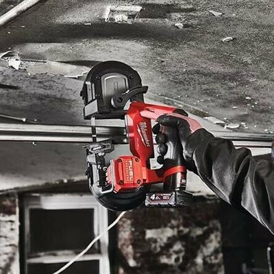 Milwaukee M12 FBS64-402C Kompakt Bant Testere T4933478441