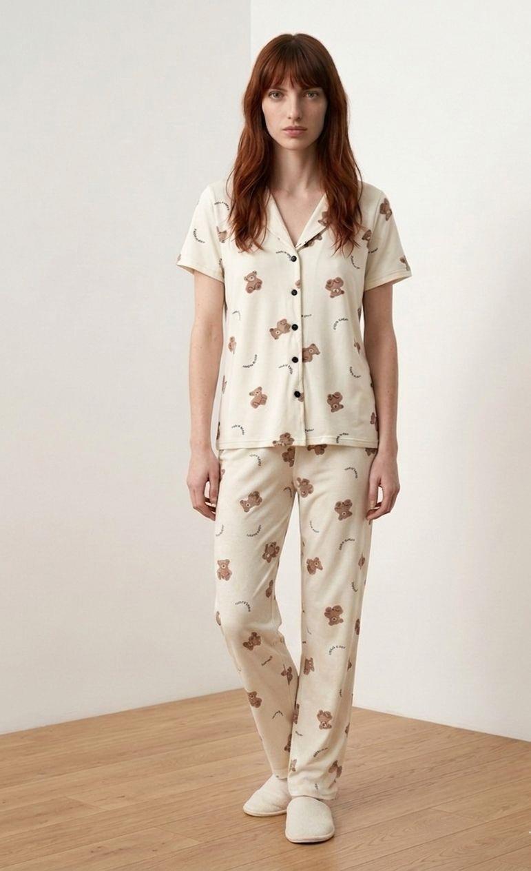 Düğmeli Pijama Takımı Küçük Ayıcık Krem