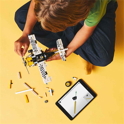 LEGO Technic Arazi Uçağı 42198 - 8 Yaş ve Üzeri Çocuklar için Koleksiyonluk Yaratıcı Oyuncak Yapım Seti