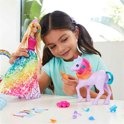 Barbie Dreamtopia Bebek ve Tek Boynuzlu At GTG01