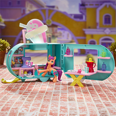 My Little Pony Sunny Starscout Smootthie Arabası F6339