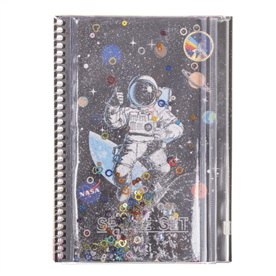 Astronot Simli ve Sulu Kapaklı Kalem Kutulu A5 Defter