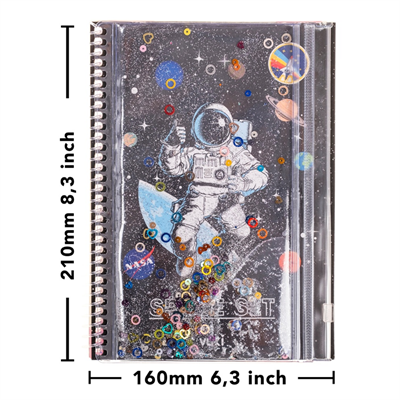 Astronot Simli ve Sulu Kapaklı Kalem Kutulu A5 Defter