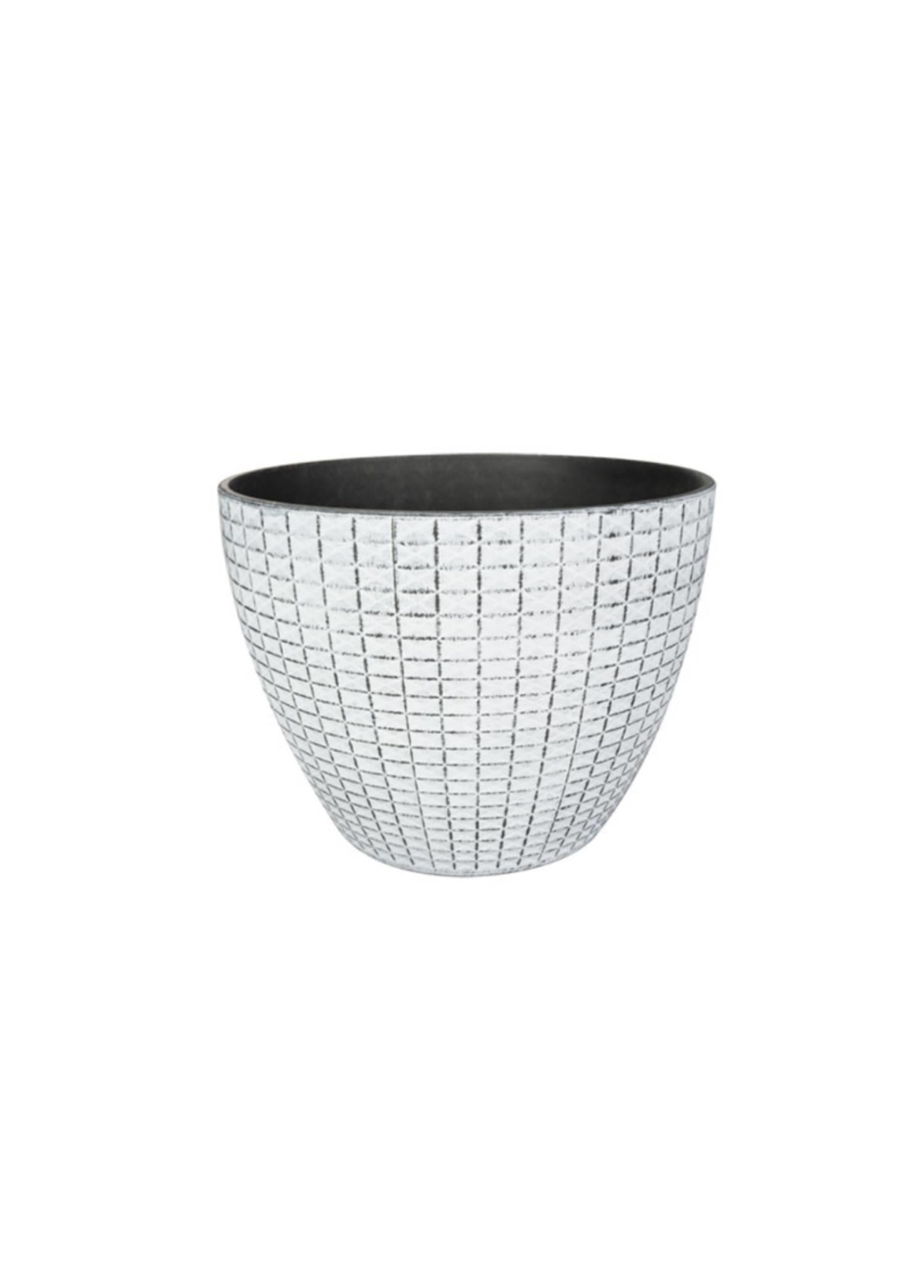 Nanda Beyaz Desenli Plastik Saksı Çap 22cm Yükseklik 17cm