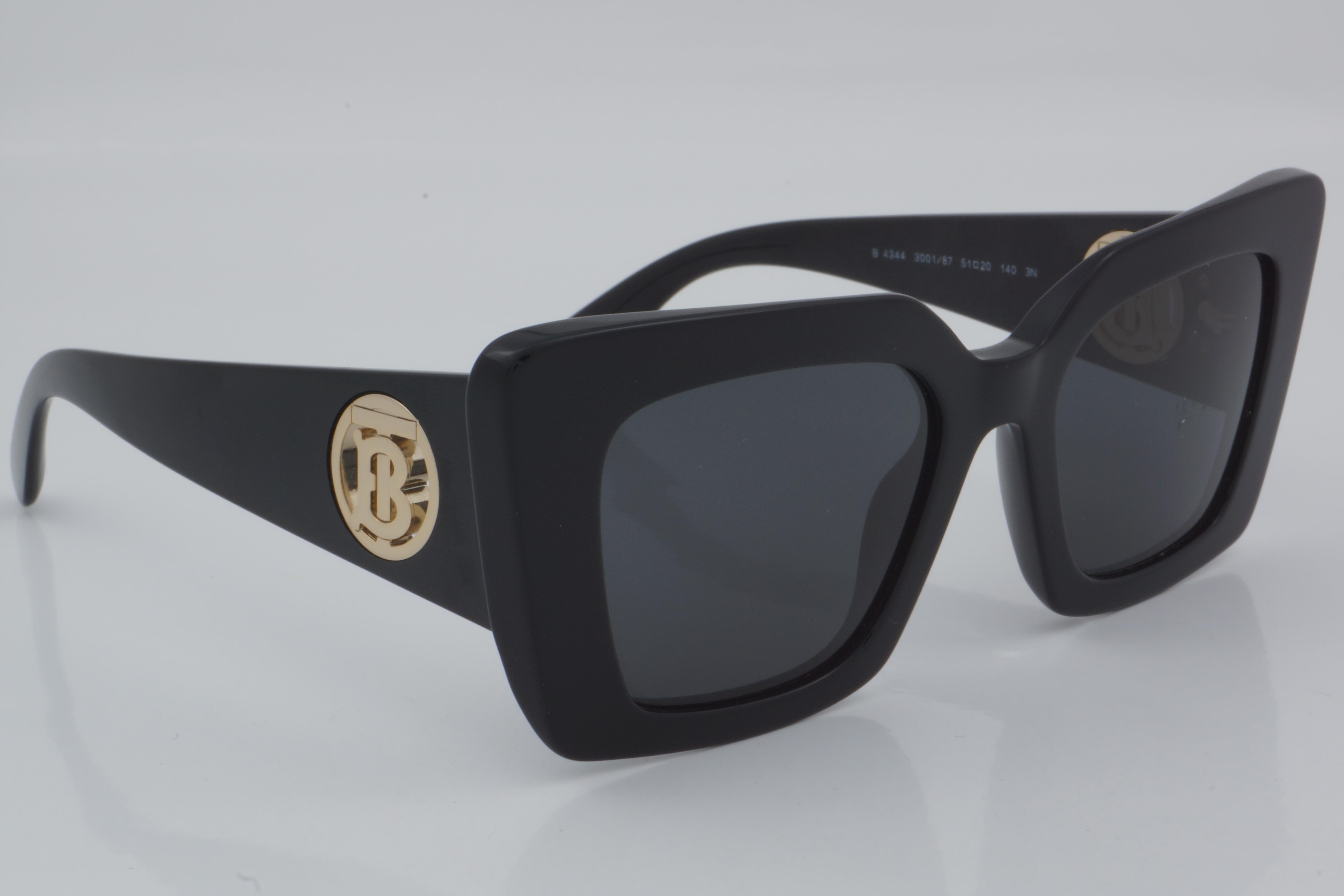Burberry BE 4344 3001/87 51 - 01 Güneş Gözlüğü
