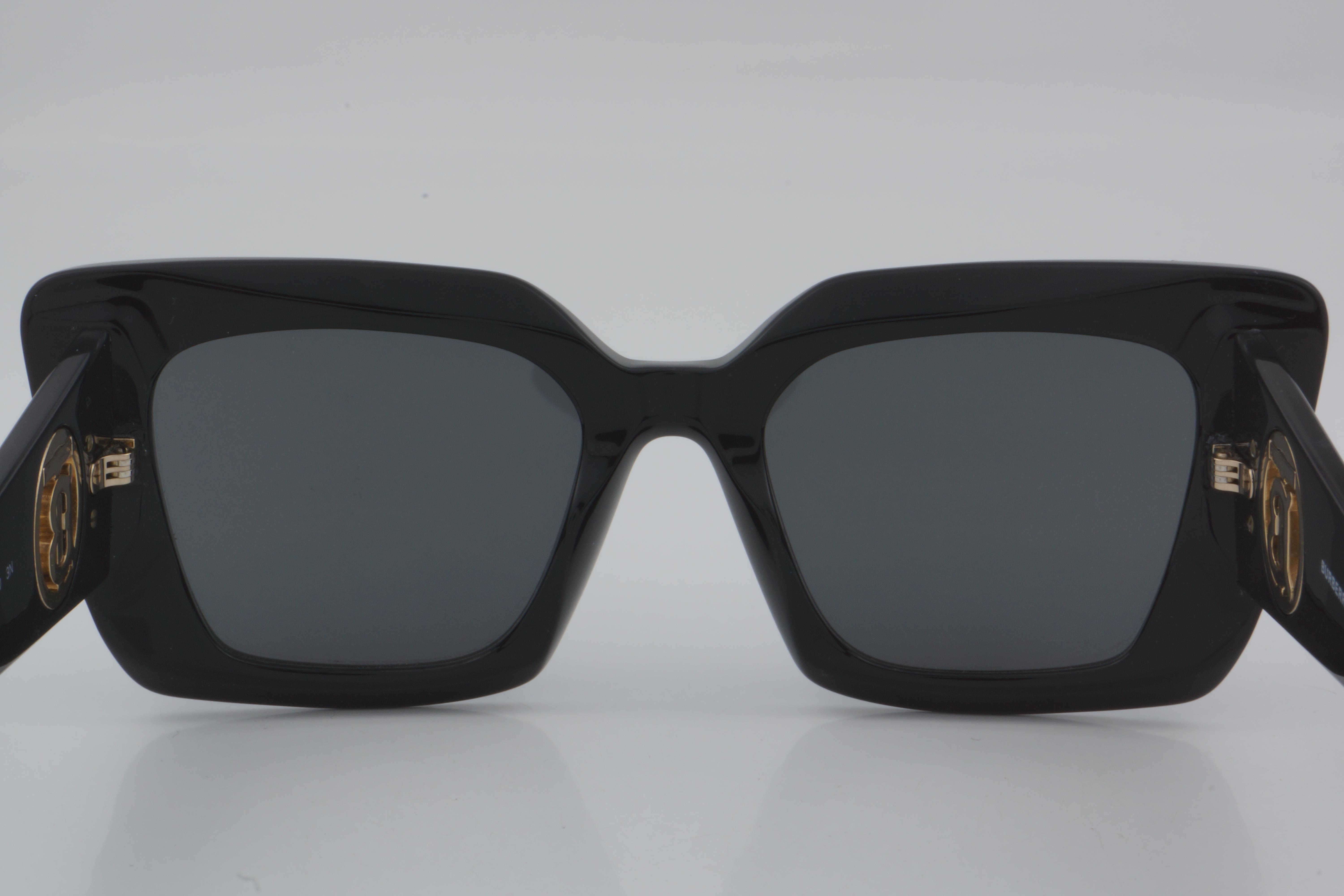 Burberry BE 4344 3001/87 51 - 01 Güneş Gözlüğü