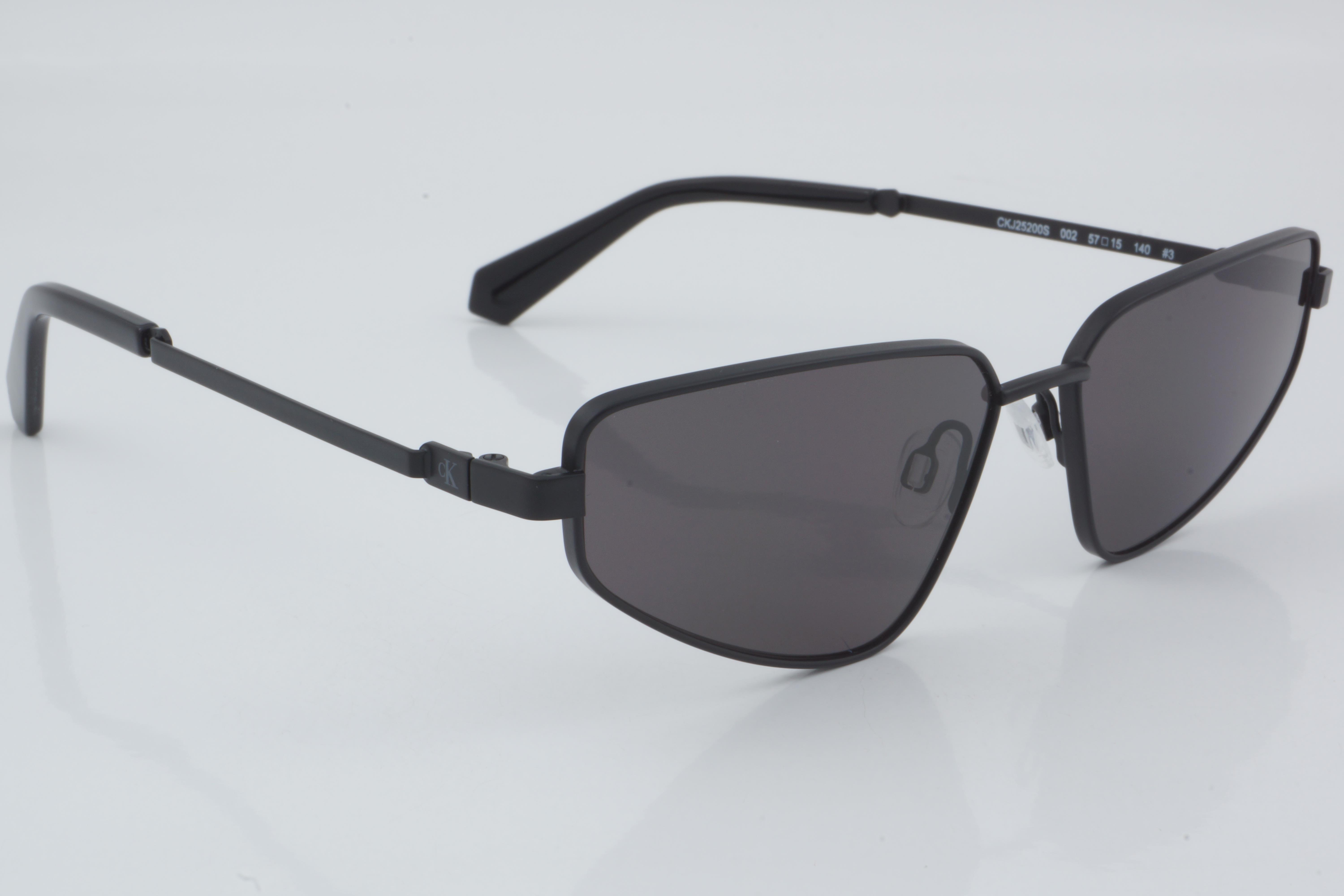 Calvin Klein Jeans CKJ25200S 002 57 - 01 Güneş Gözlüğü