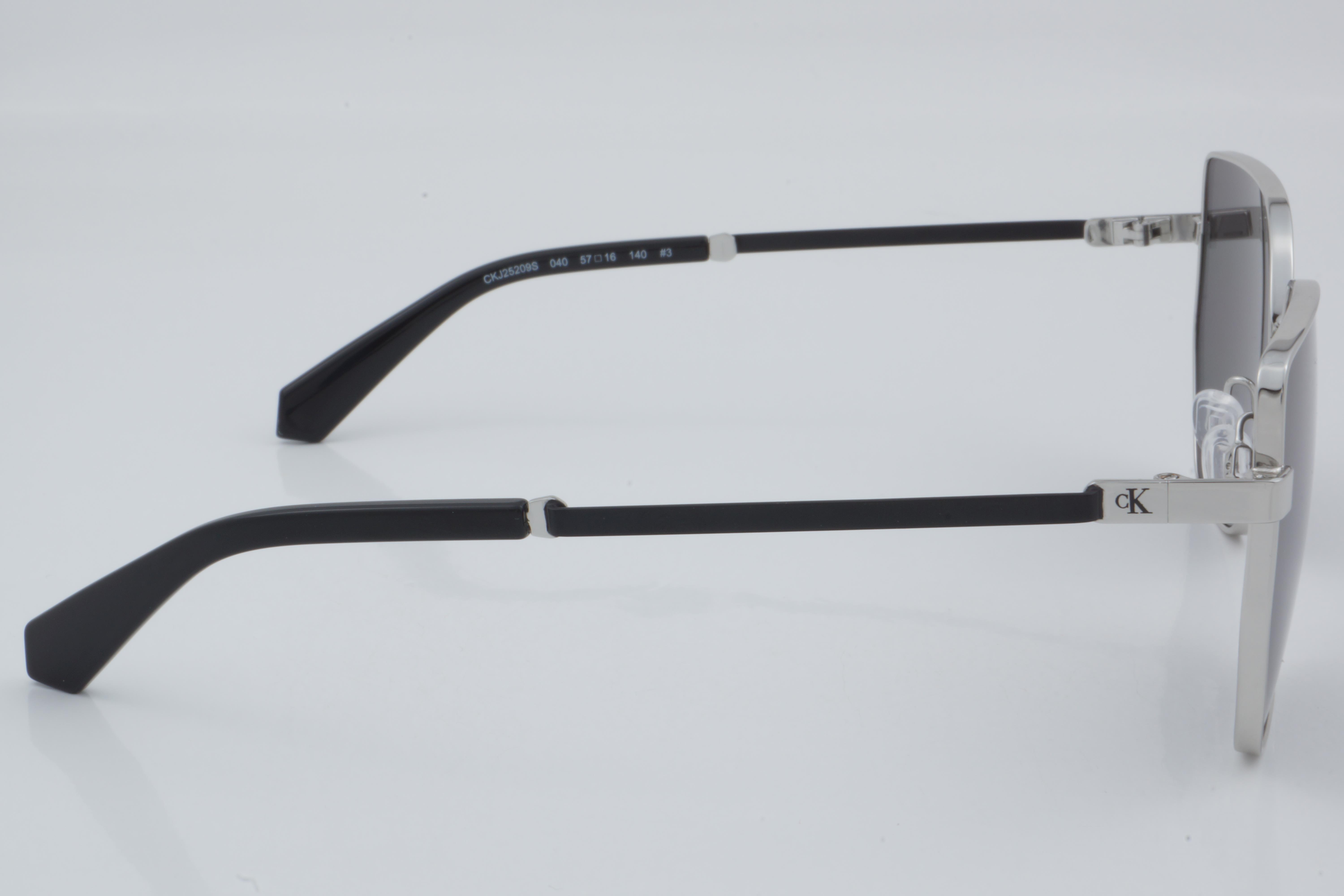 Calvin Klein Jeans CKJ25209S 040 57 - 01 Güneş Gözlüğü
