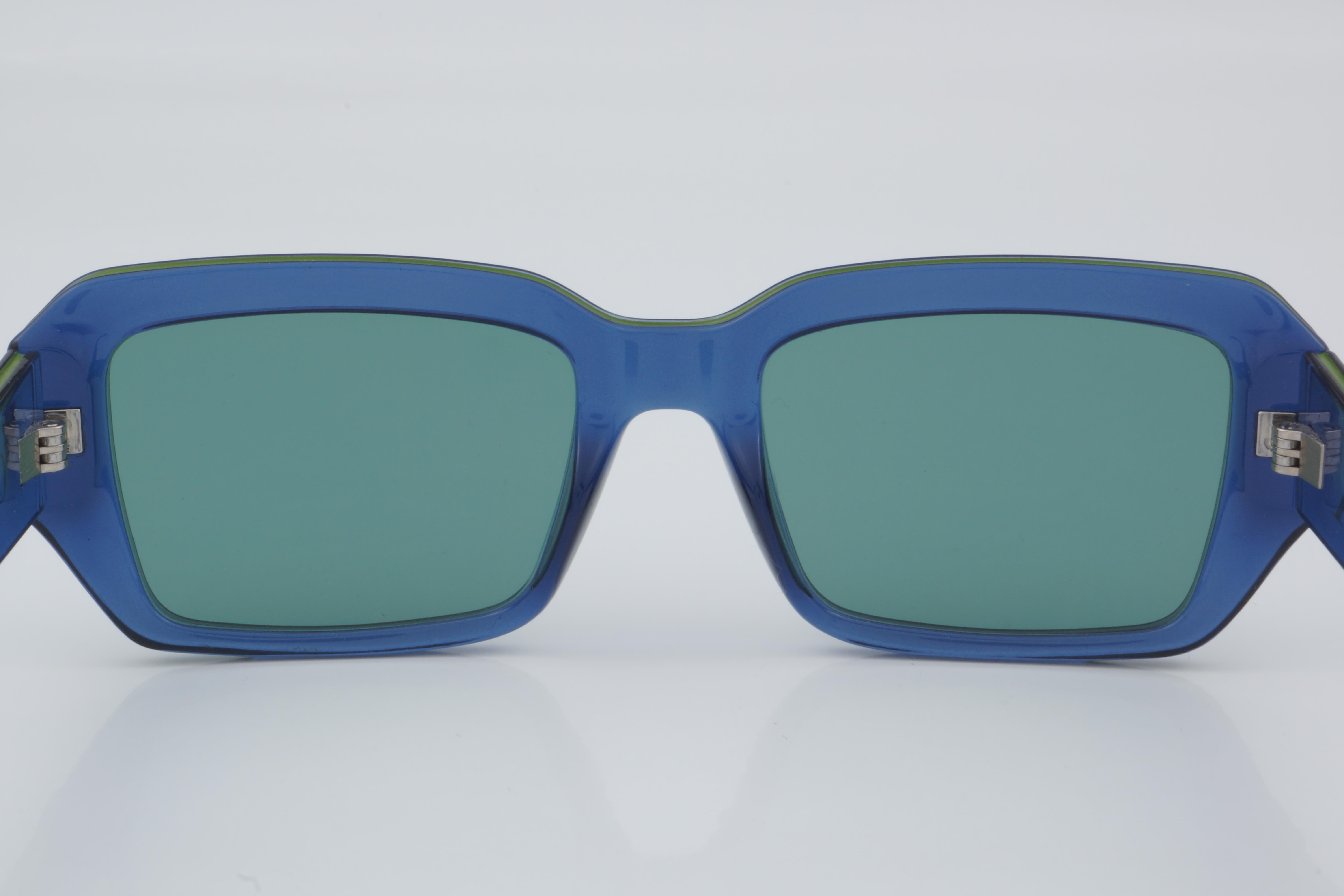 Calvin Klein Jeans CKJ 23602S 400 53 - 01 Güneş Gözlüğü