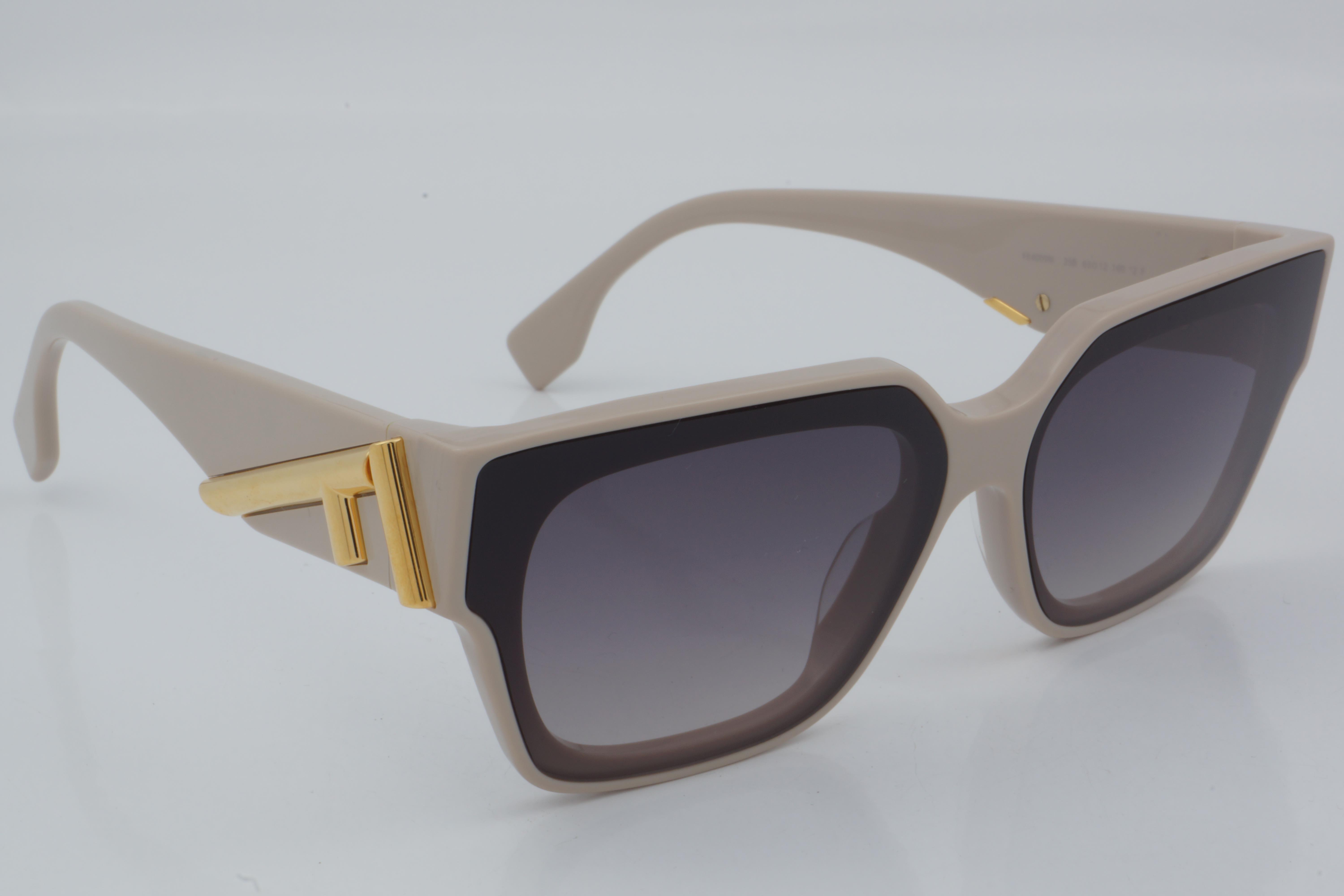 Fendi FE 40099I 25B 63 - 01 Güneş Gözlüğü
