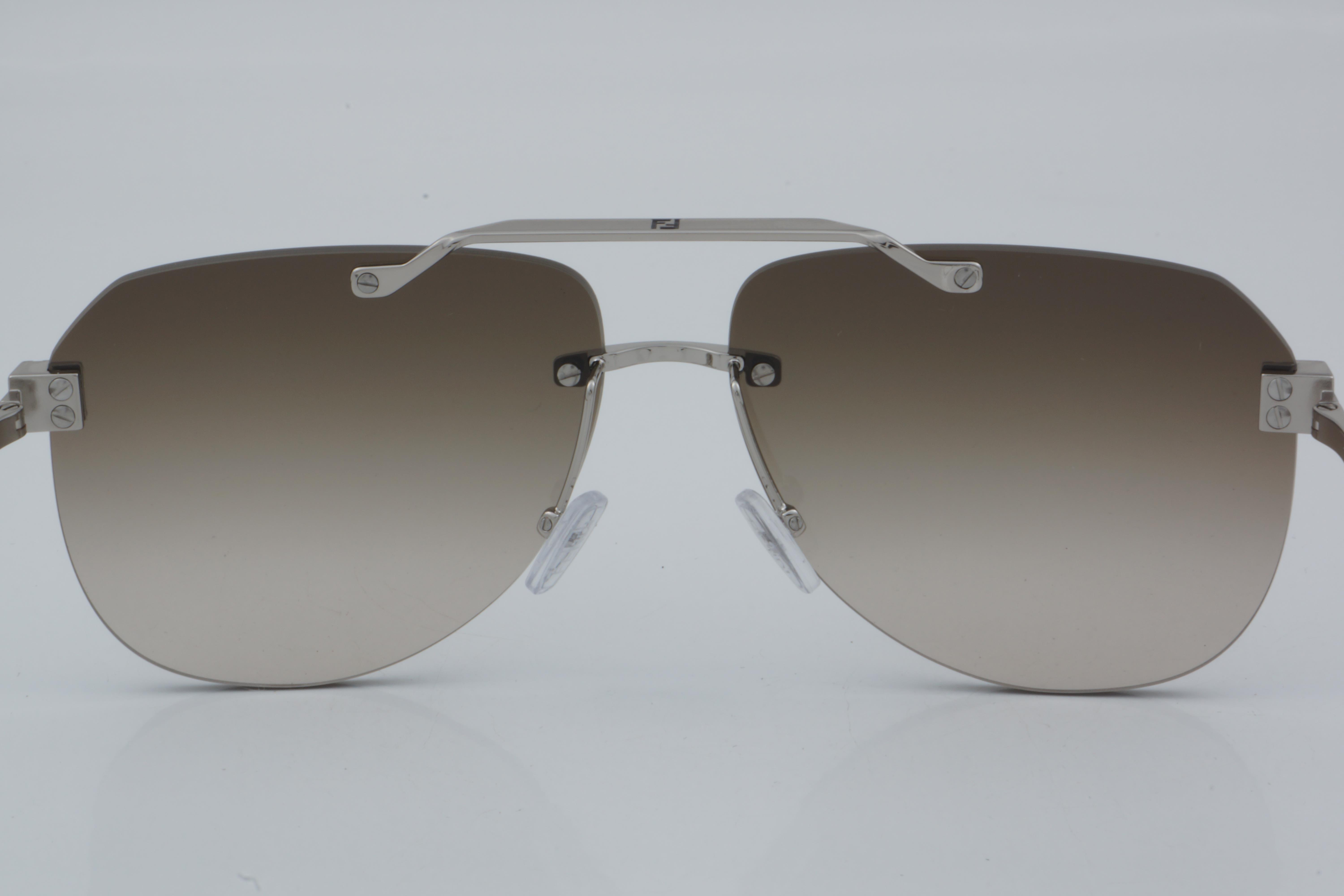 Fendi FE 40115U 16F 61 - 01 Güneş Gözlüğü