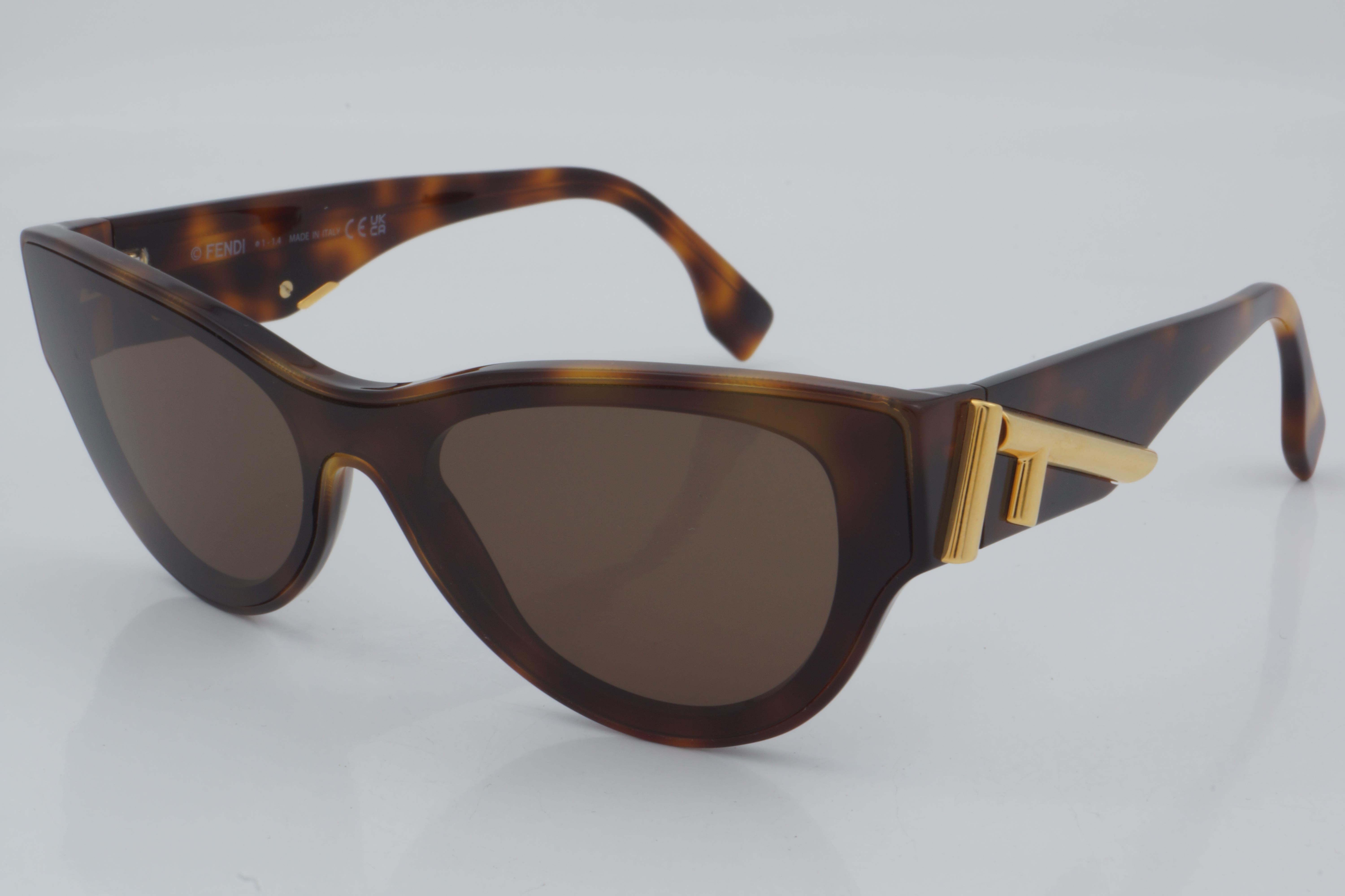 Fendi FE 40135I 53E 139 - 01 Güneş Gözlüğü