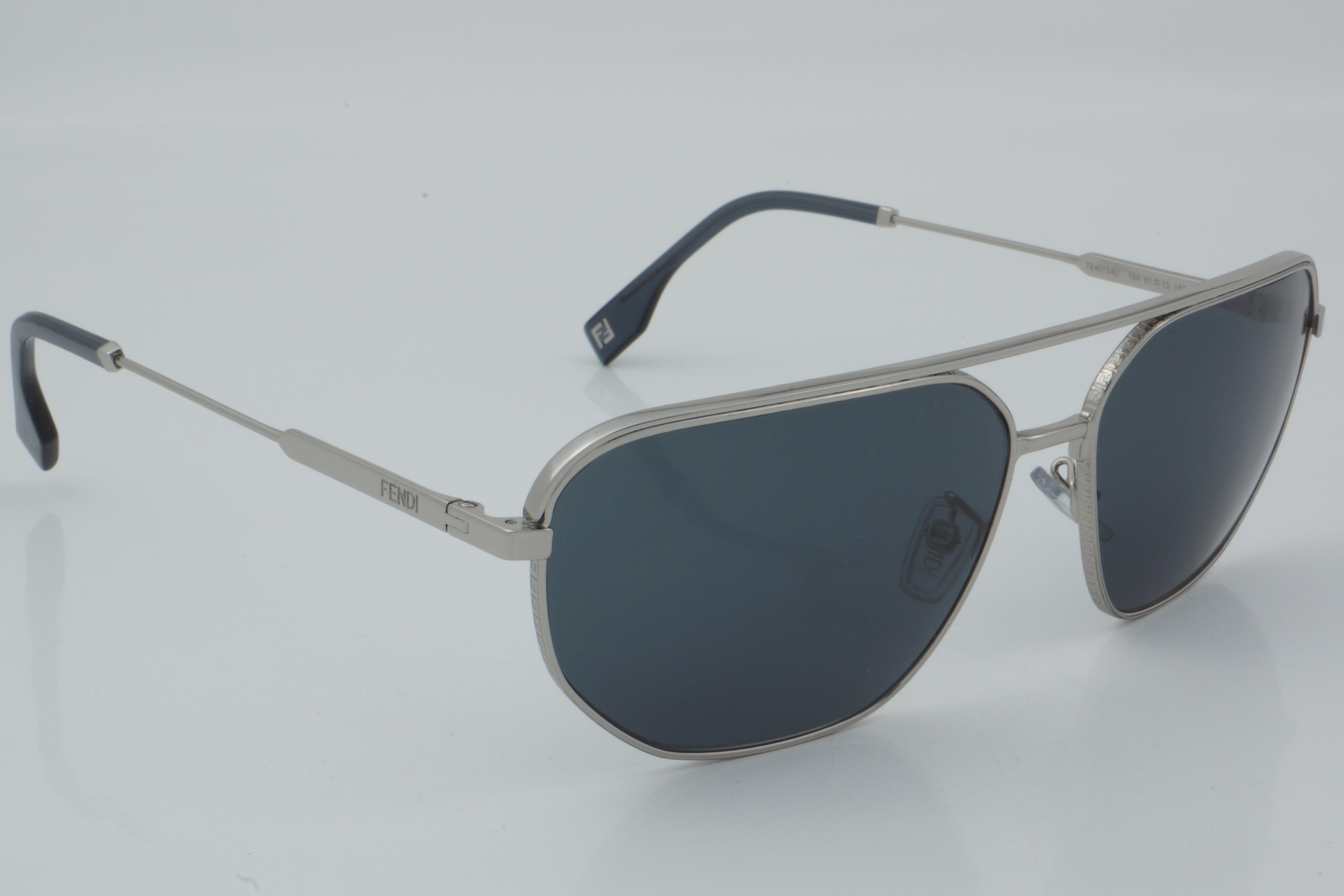 Fendi FE 40154U 16A 61 - 01 Güneş Gözlüğü