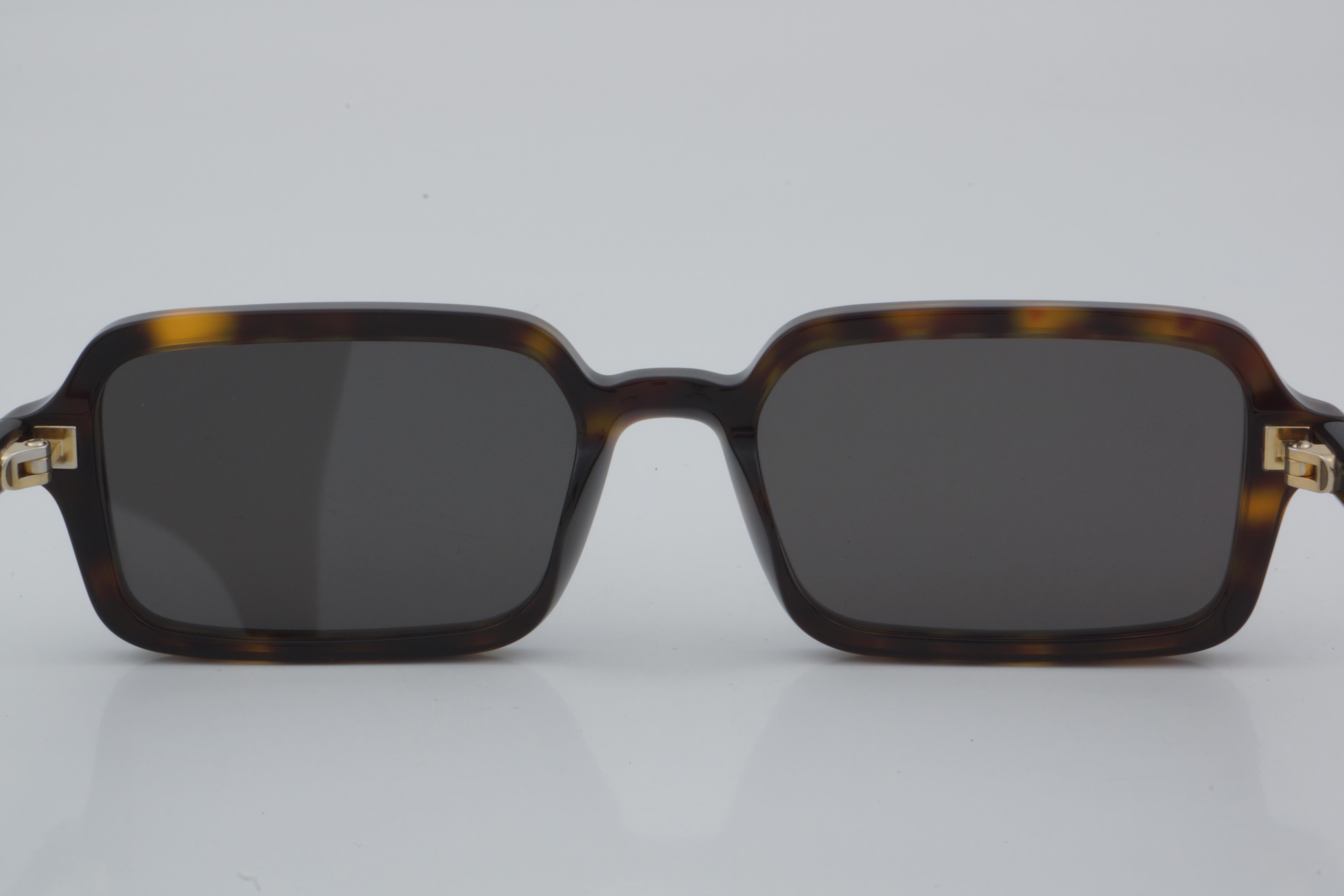 Fendi FE 40174I 52C 51 - 01 Güneş Gözlüğü