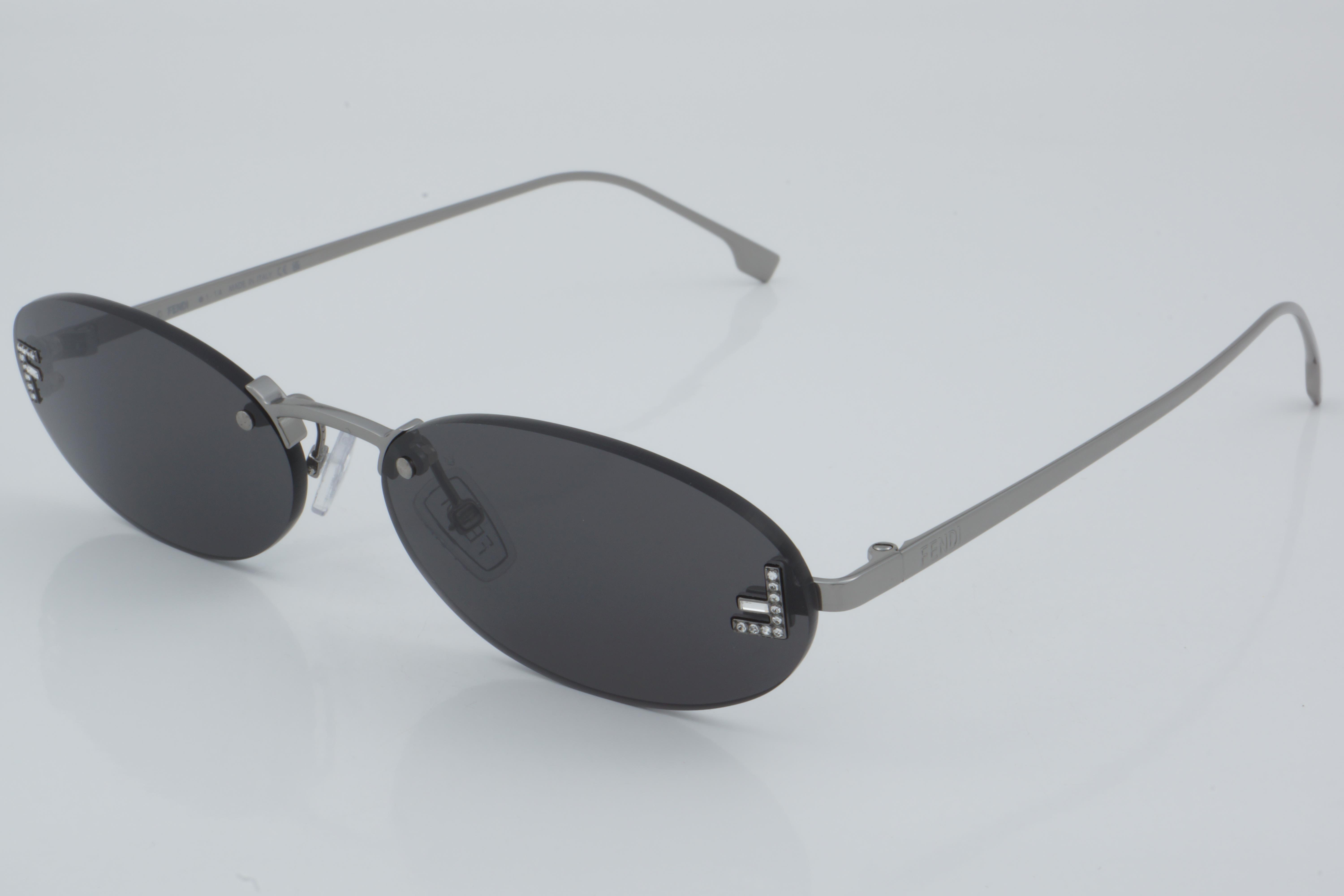 Fendi FE 4075US 12A 54 - 01 Güneş Gözlüğü